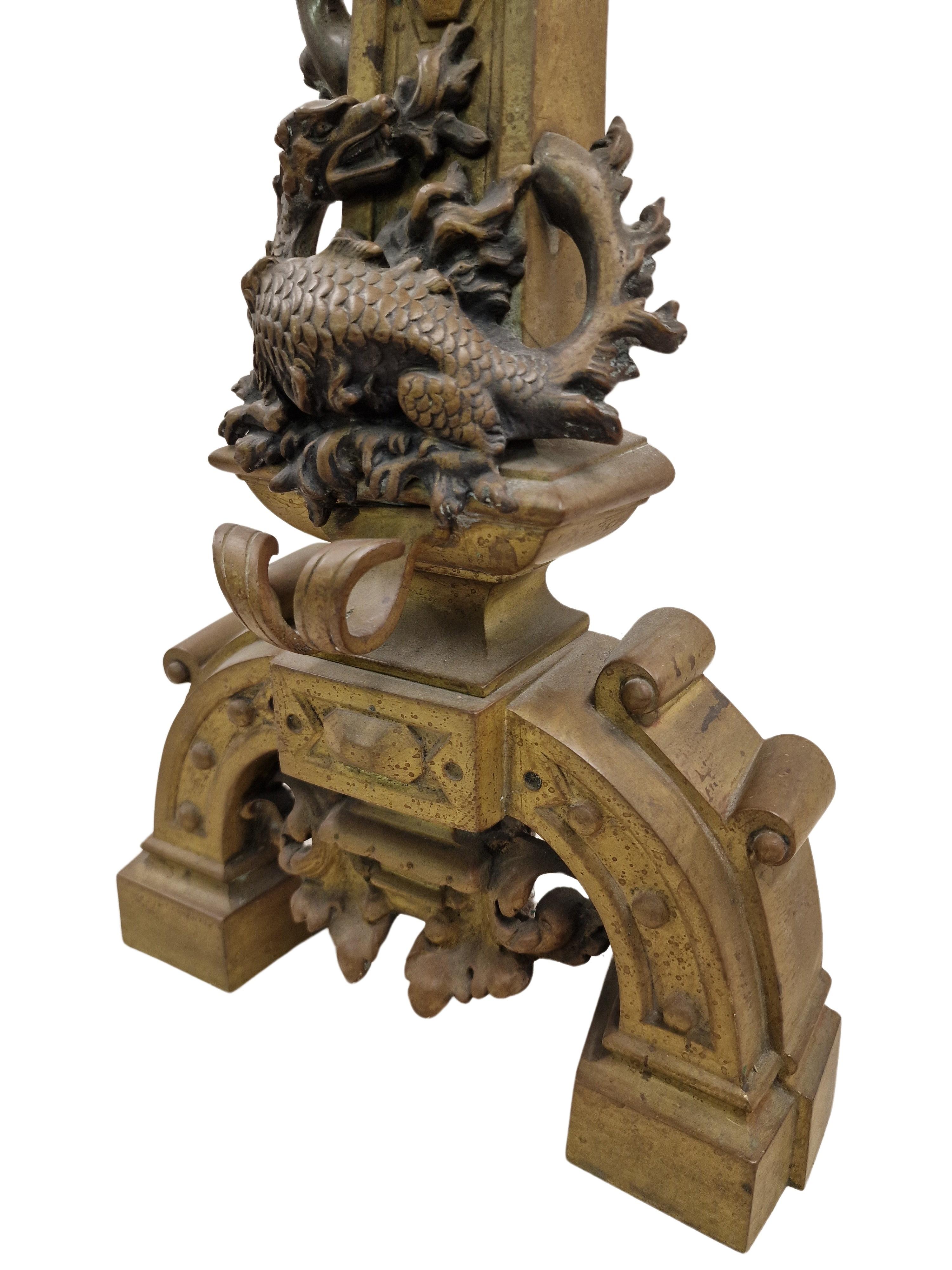 Magnificent fireplace display presenter, chimney, heating, dragons, 1880 Italy In Good Condition In Wien, AT