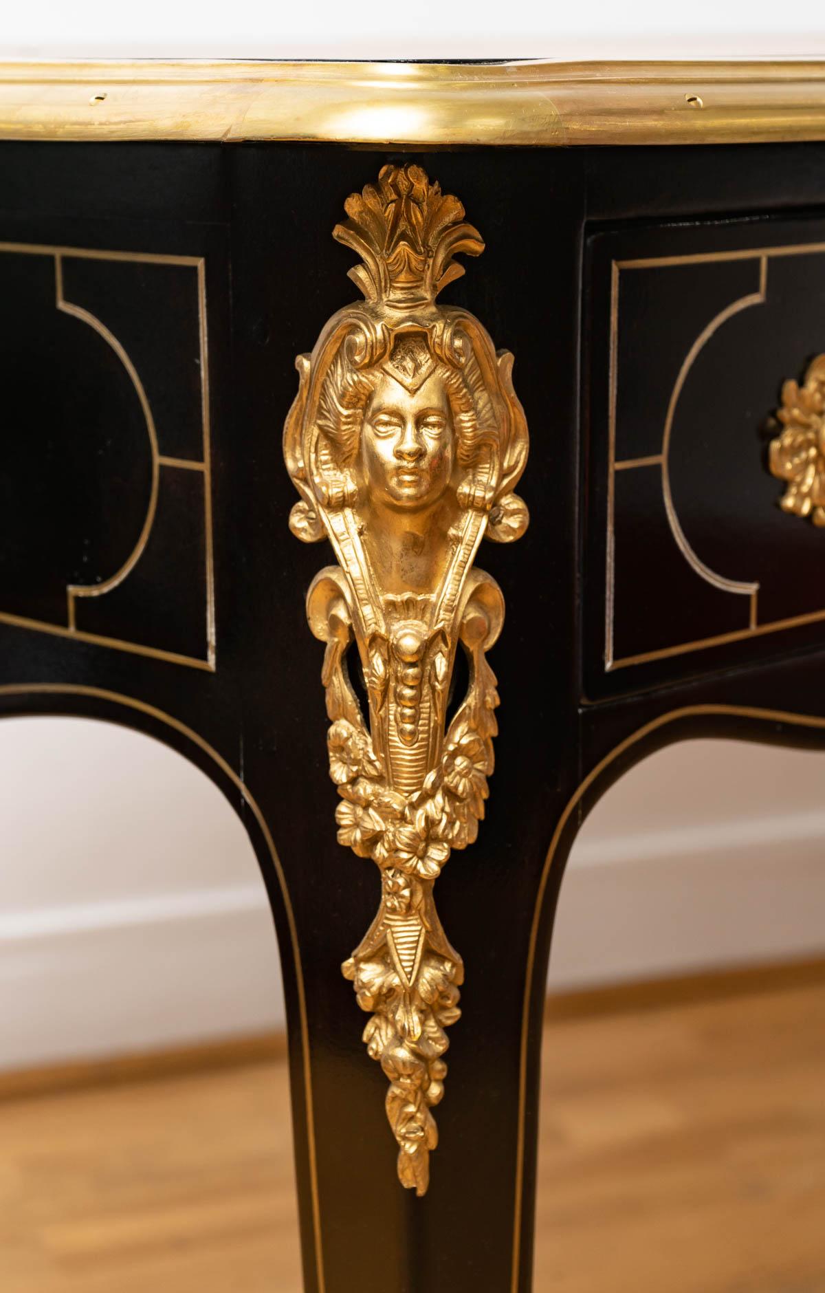 Magnifique bureau plat en Wood Wood noirci et bronzes, style Napoléon III en vente 3
