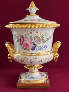Magnificent Flight, Barr and Barr Worcester Ice Pail, circa 1820-1830