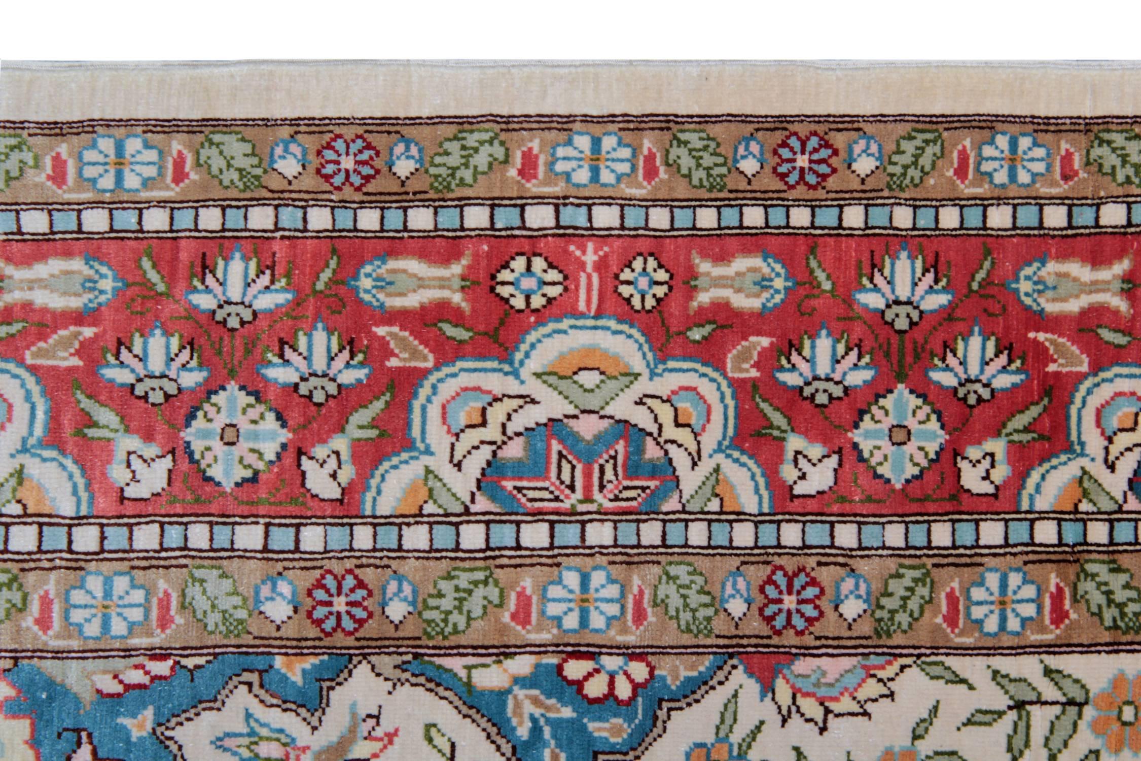 Prächtige geblümte Seidenteppiche, türkischer Hereke- orientalischer Teppich, handgefertigter Teppich (Pflanzlich gefärbt) im Angebot