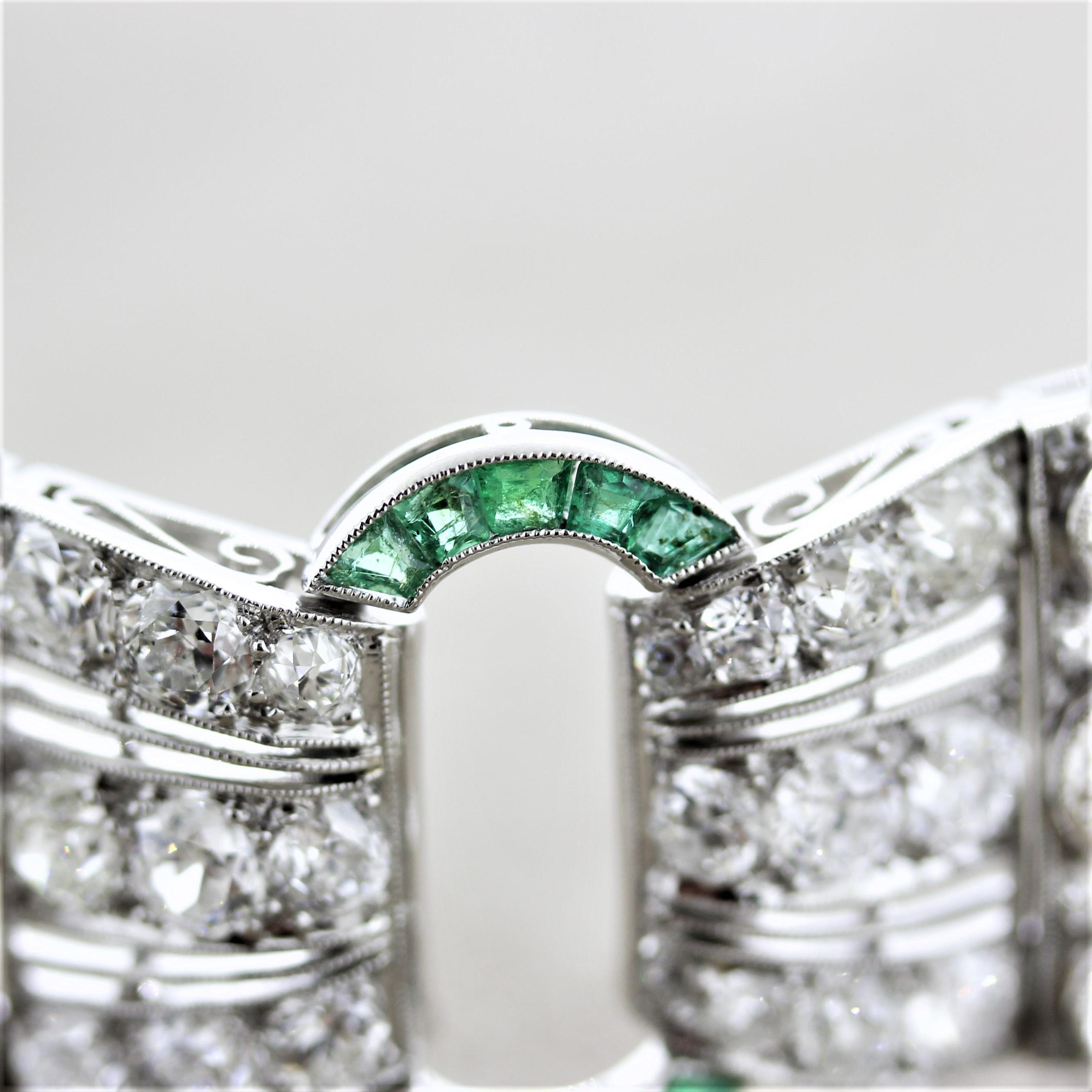Magnificent French Art Deco Diamond Emerald Platinum Bracelet In Excellent Condition For Sale In Beverly Hills, CA