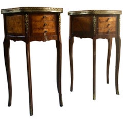 Magnificent French Bedside Tables Nightstands Rosewood and Walnut Louis XV, Pair
