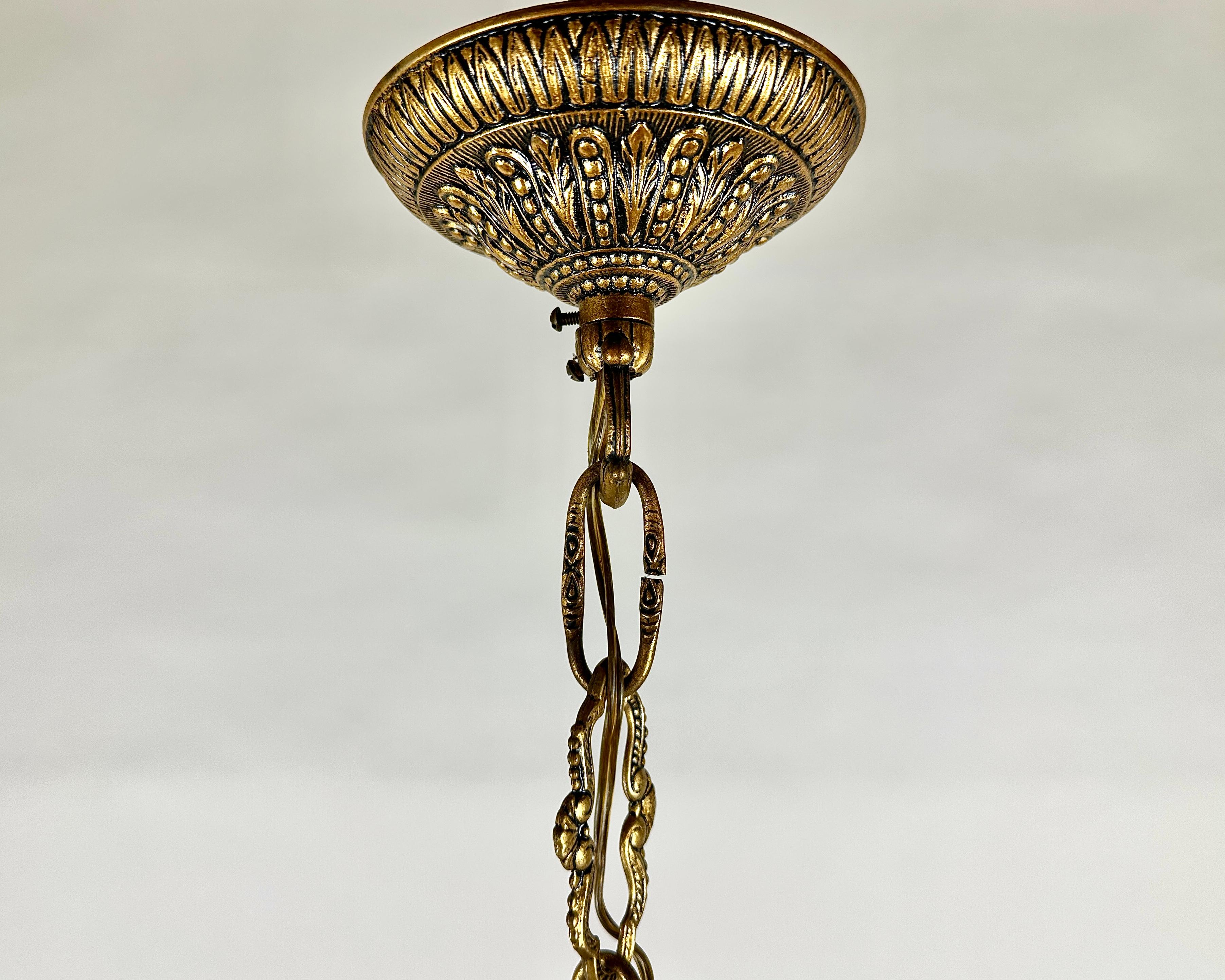 Magnifique lustre en bronze français - Sculpture lumineuse en forme de bouquet floral, années 1960 en vente 3