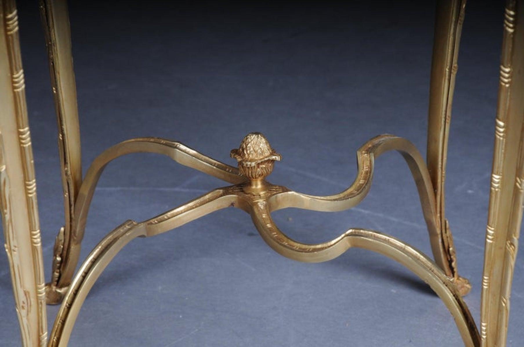 Magnifique table ou table d'appoint à pompons en bronze français de Zwiener, Napoléon III Bon état - En vente à Berlin, DE