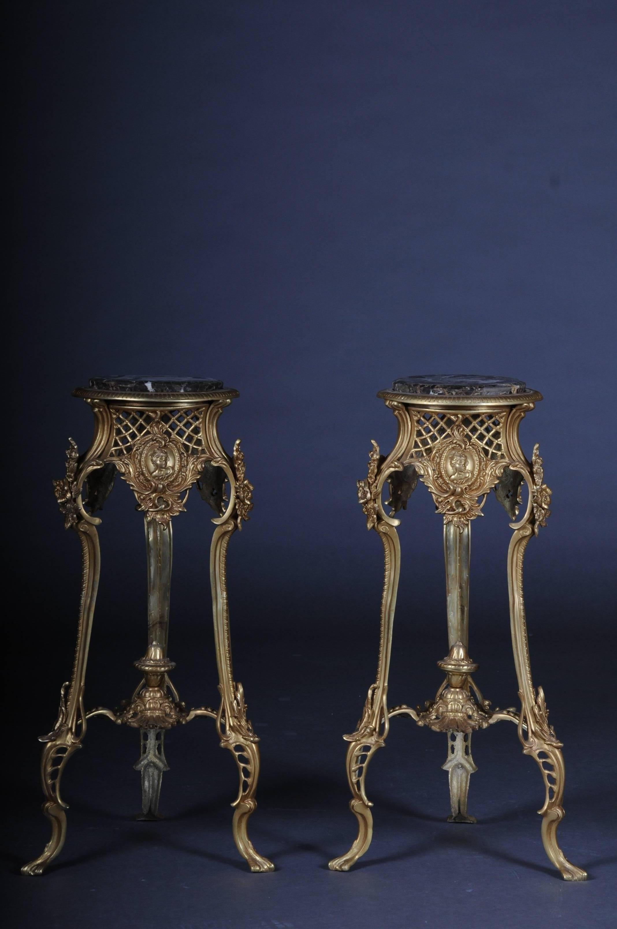 Magnificent French Bronze Side Table in Louis XV For Sale 5