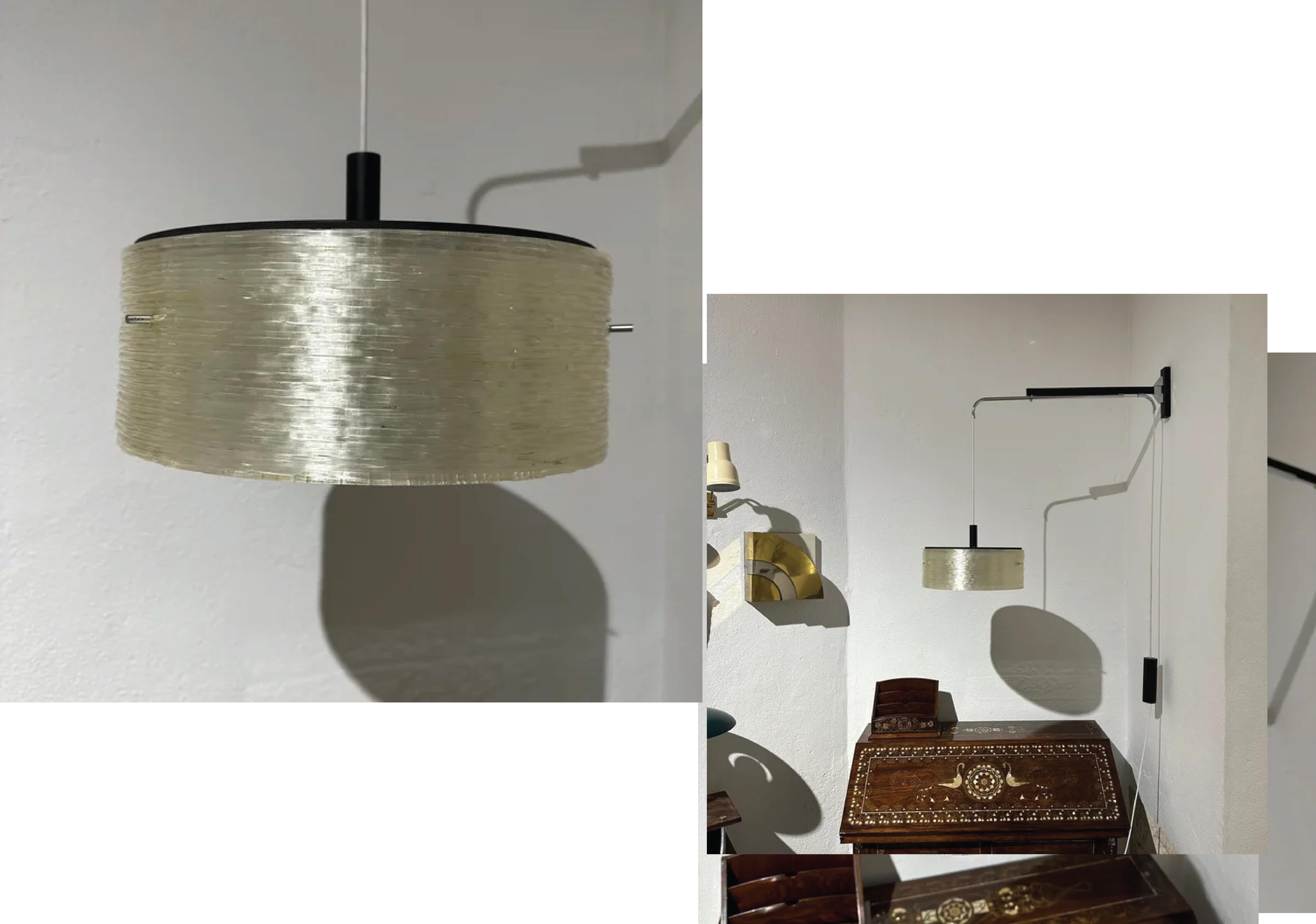 Magnifica lampada da parete francese a contrappeso, anni '60 In condizioni buone in vendita a BARCELONA, ES