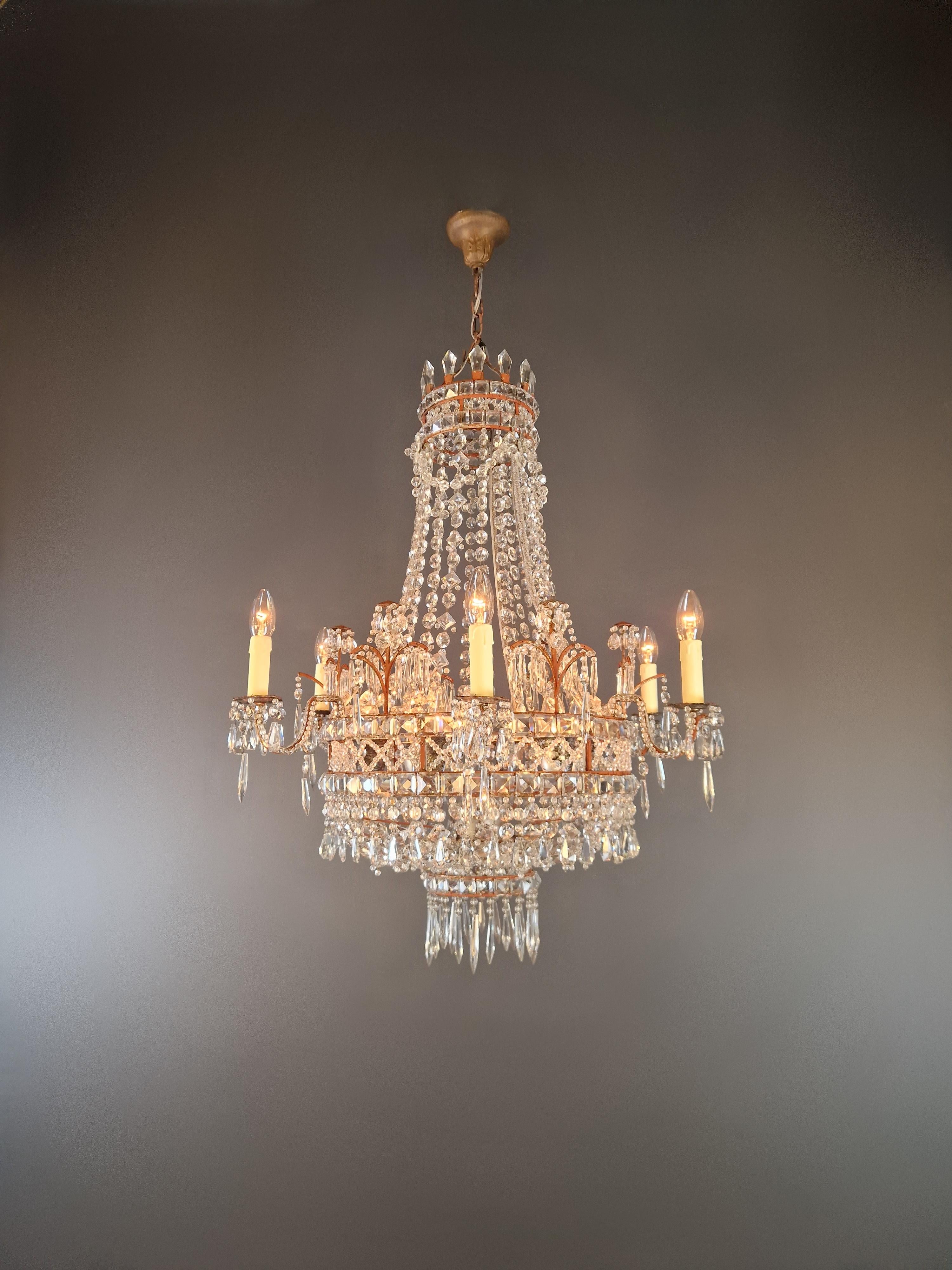 Hand-Knotted Magnificent French Rococo chandelier Antique Timeless elegance with history