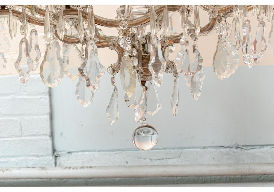 Sconosciuto Magnifico lampadario di cristallo a tre livelli a 15 luci in stile francese in vendita