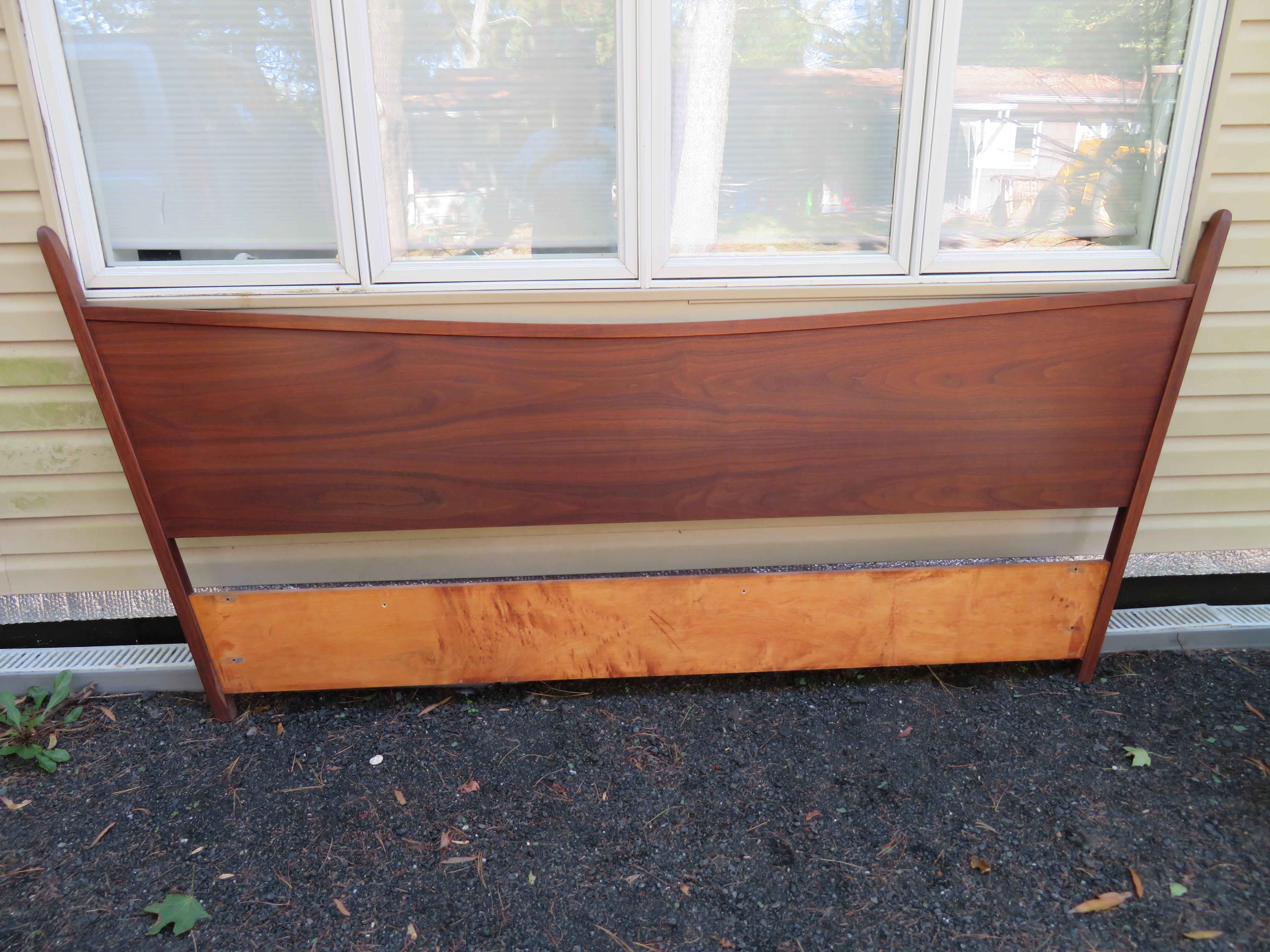 Magnifique lit de tête de lit Kingsize George Nakashima Widdicomb Collection Origins en vente 3