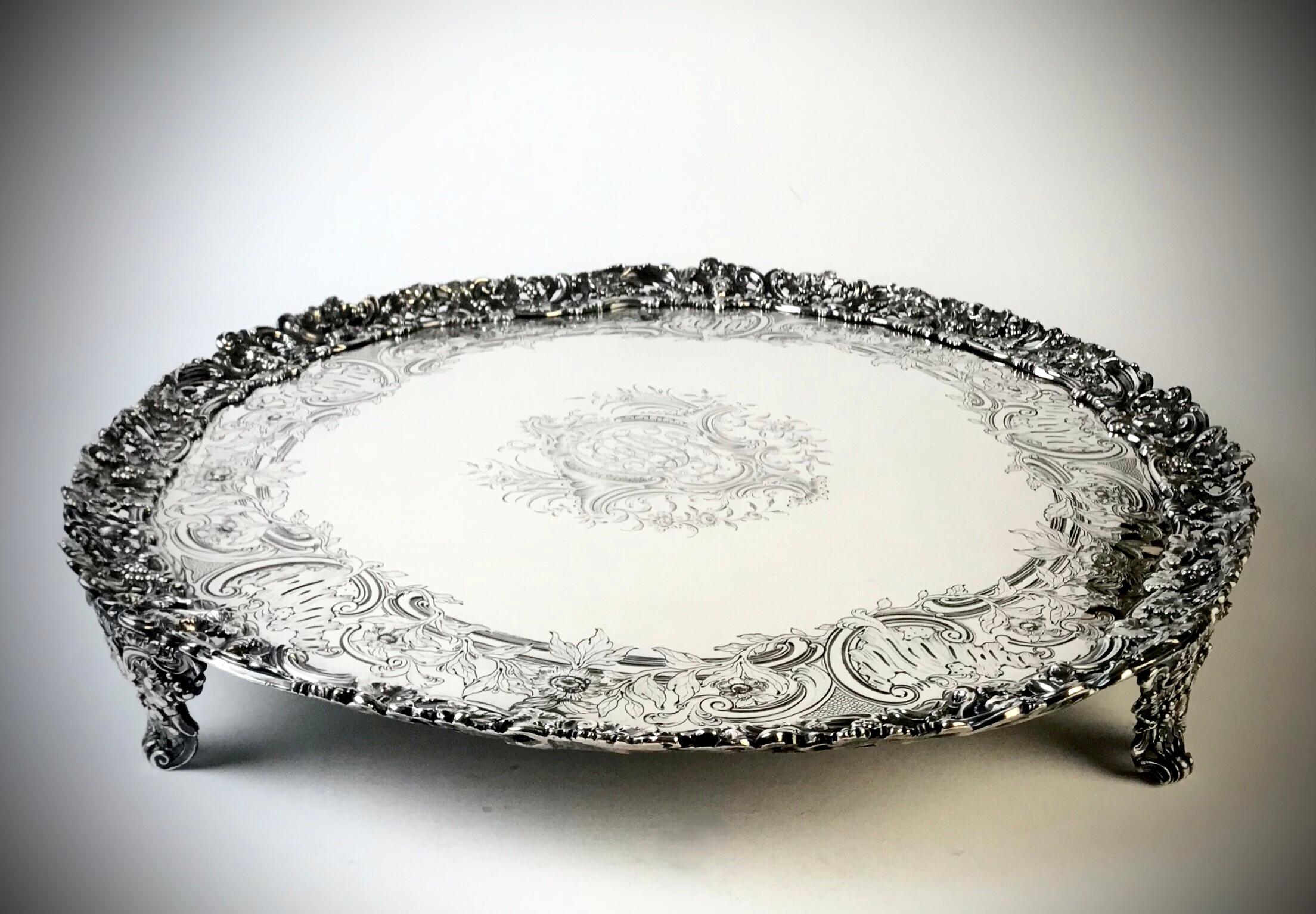 English Magnificent Georgian Large Solid Silver Sterling Salver London 1762 Courtauld