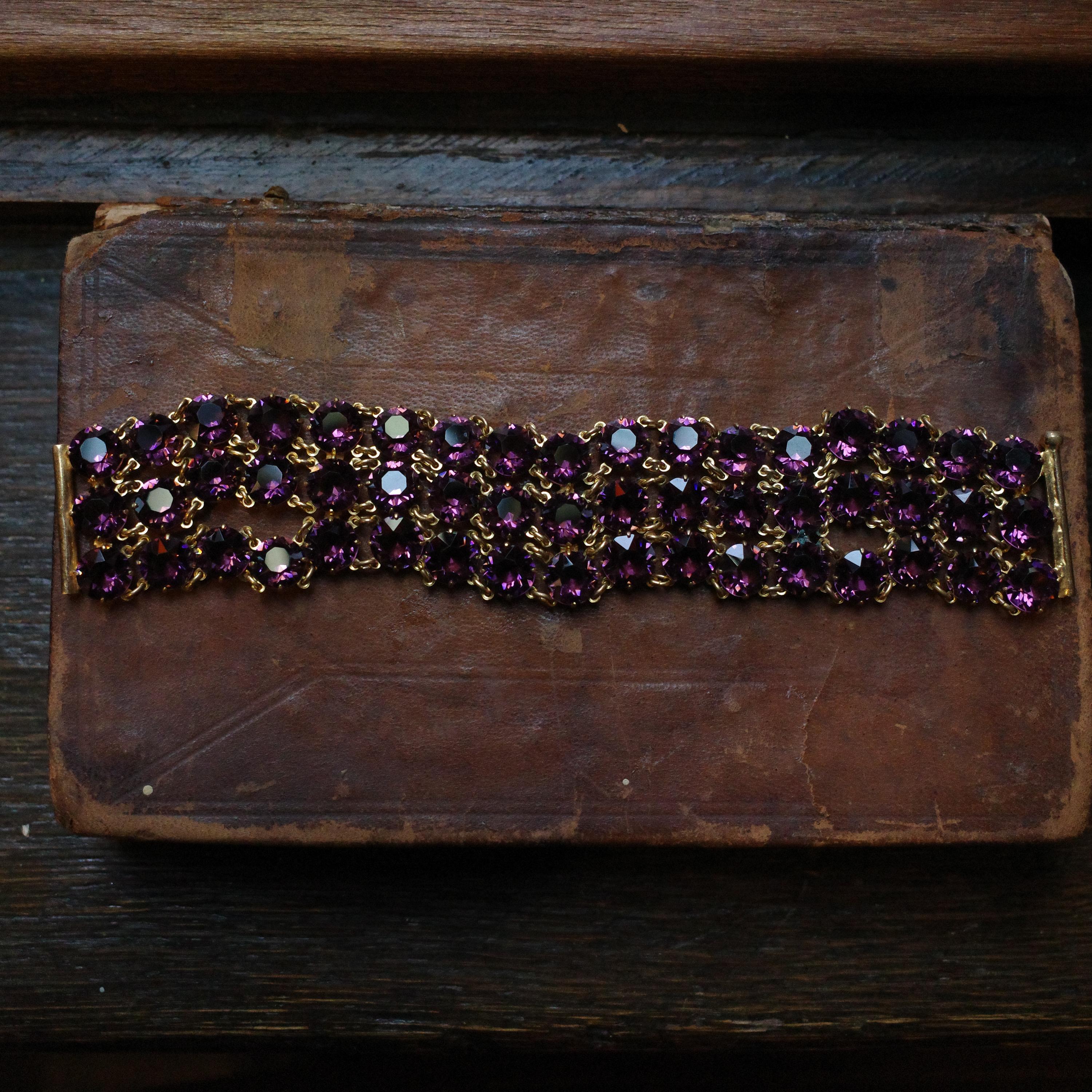 Magnifico bracciale georgiano in oro a basso tenore di carati con ametista, fatto a mano, 1800 ca. in vendita 6