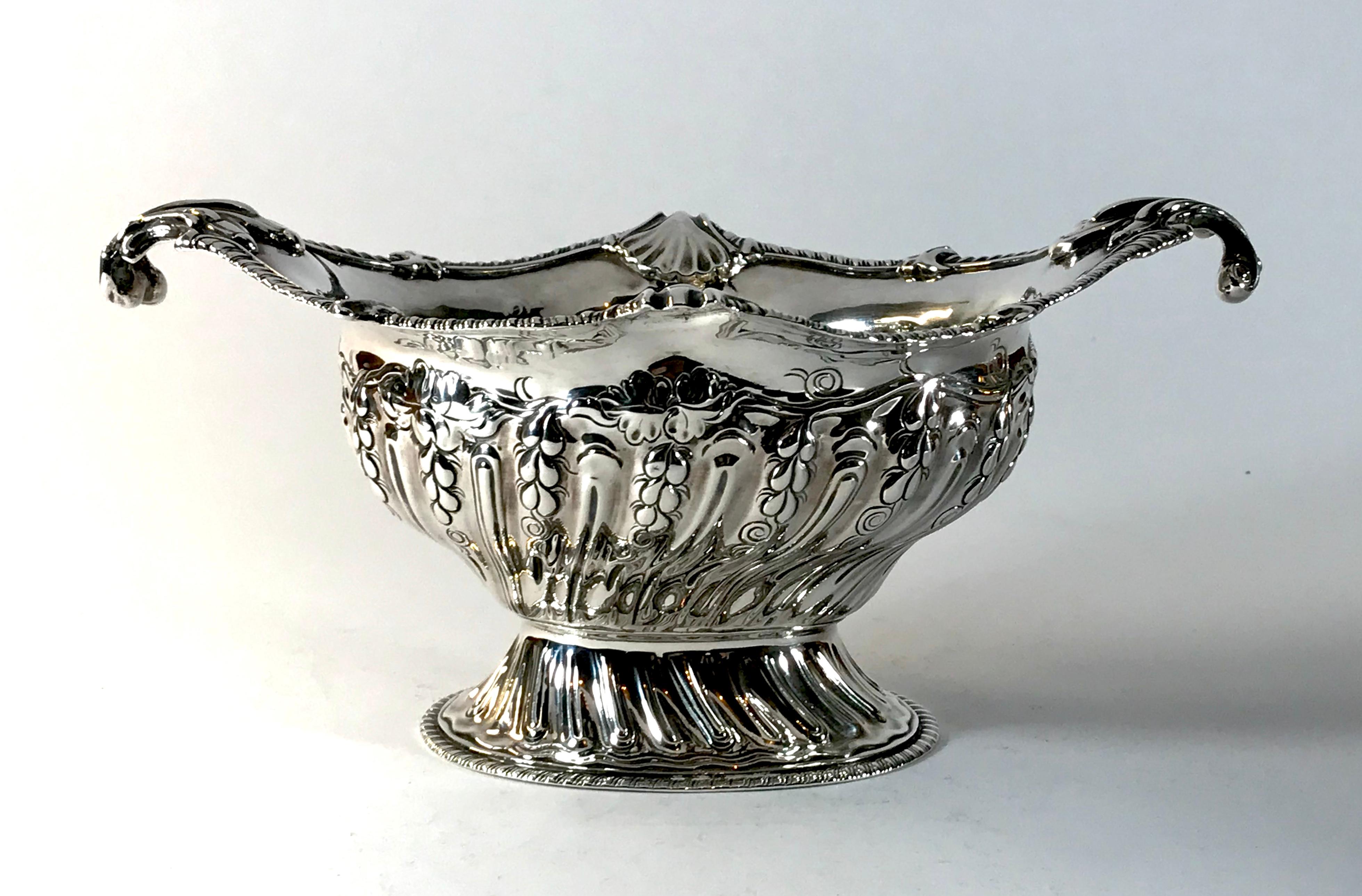 Magnificent Georgian Sterling Silver Centre Piece Bowls London 1767 6