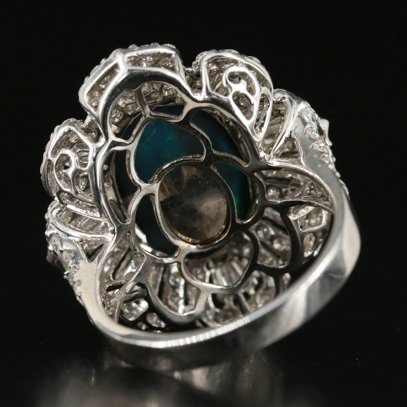 Magnifique bague en or blanc 18 carats GIA 4.63 Opale Noire Naturelle Diamant Estate en vente 4