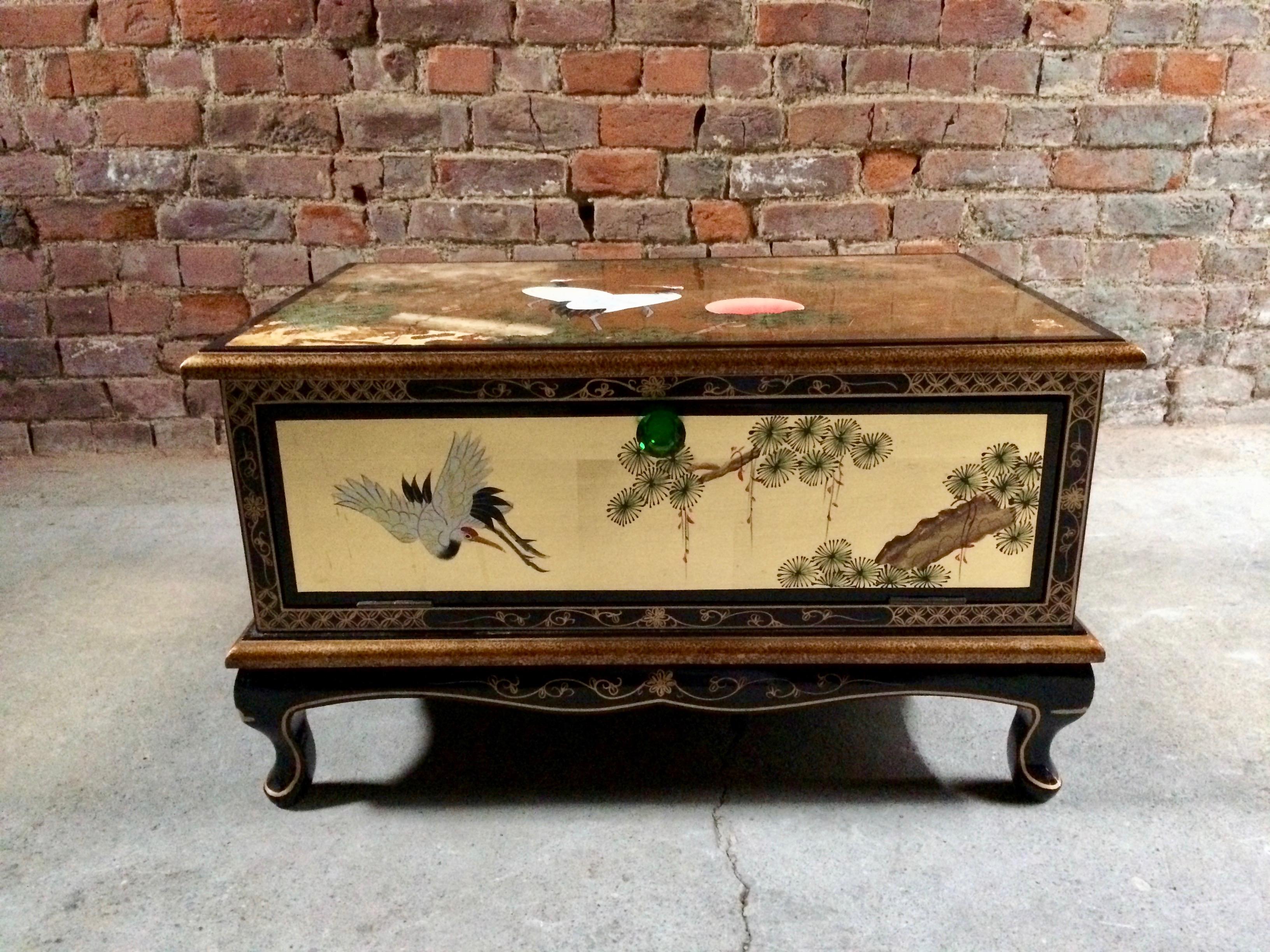 Anglo-Japanese Magnificent Gilded Japanese Bedside Cabinets Nightstands and Trunk Lacquered