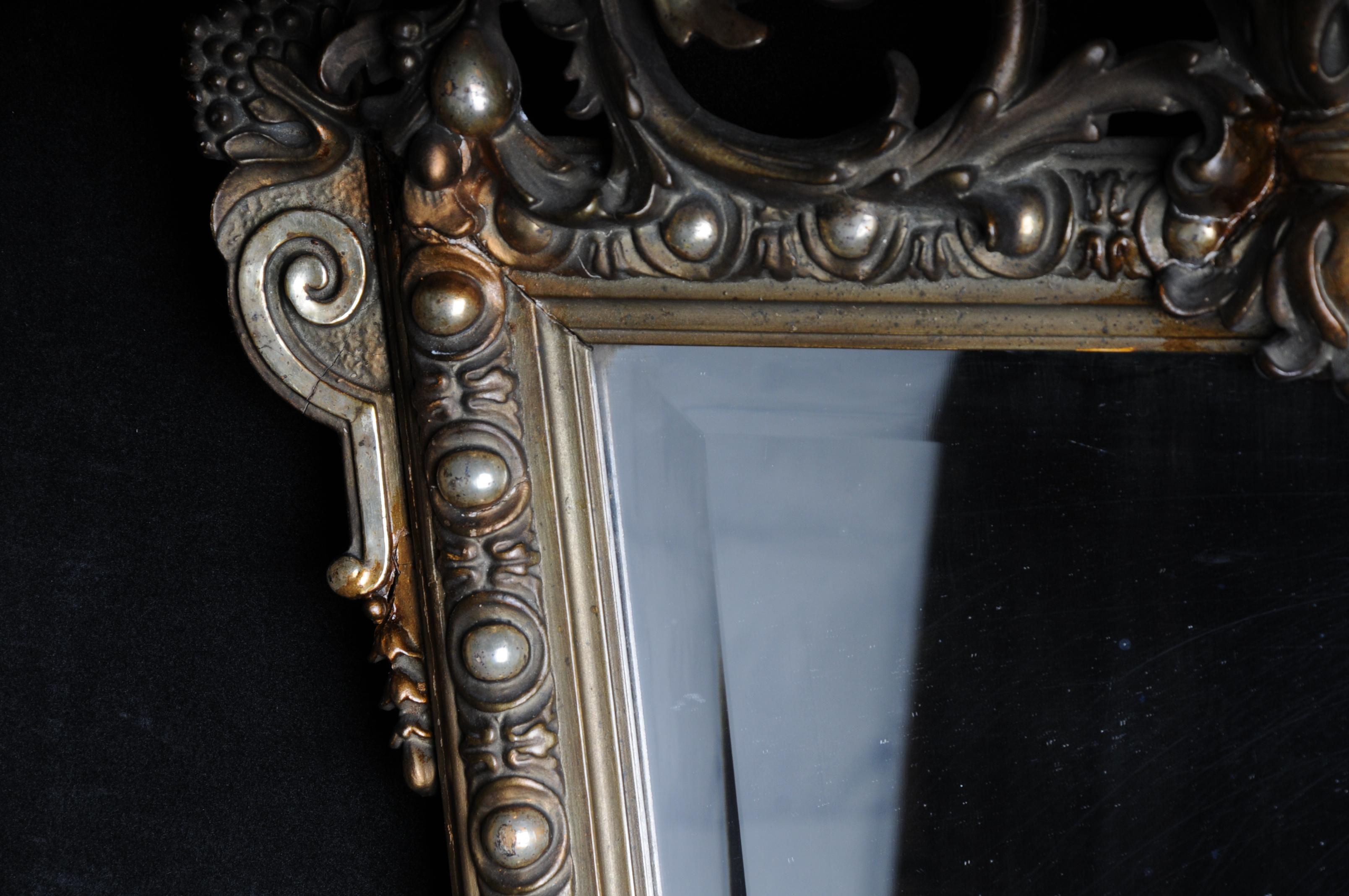 Magnificent Golden Baroque Mirror, circa 1880 For Sale 6