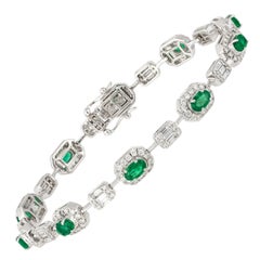 Magnificent Green Emerald Diamond Fine Jewellery White Gold Tennis Bracelet