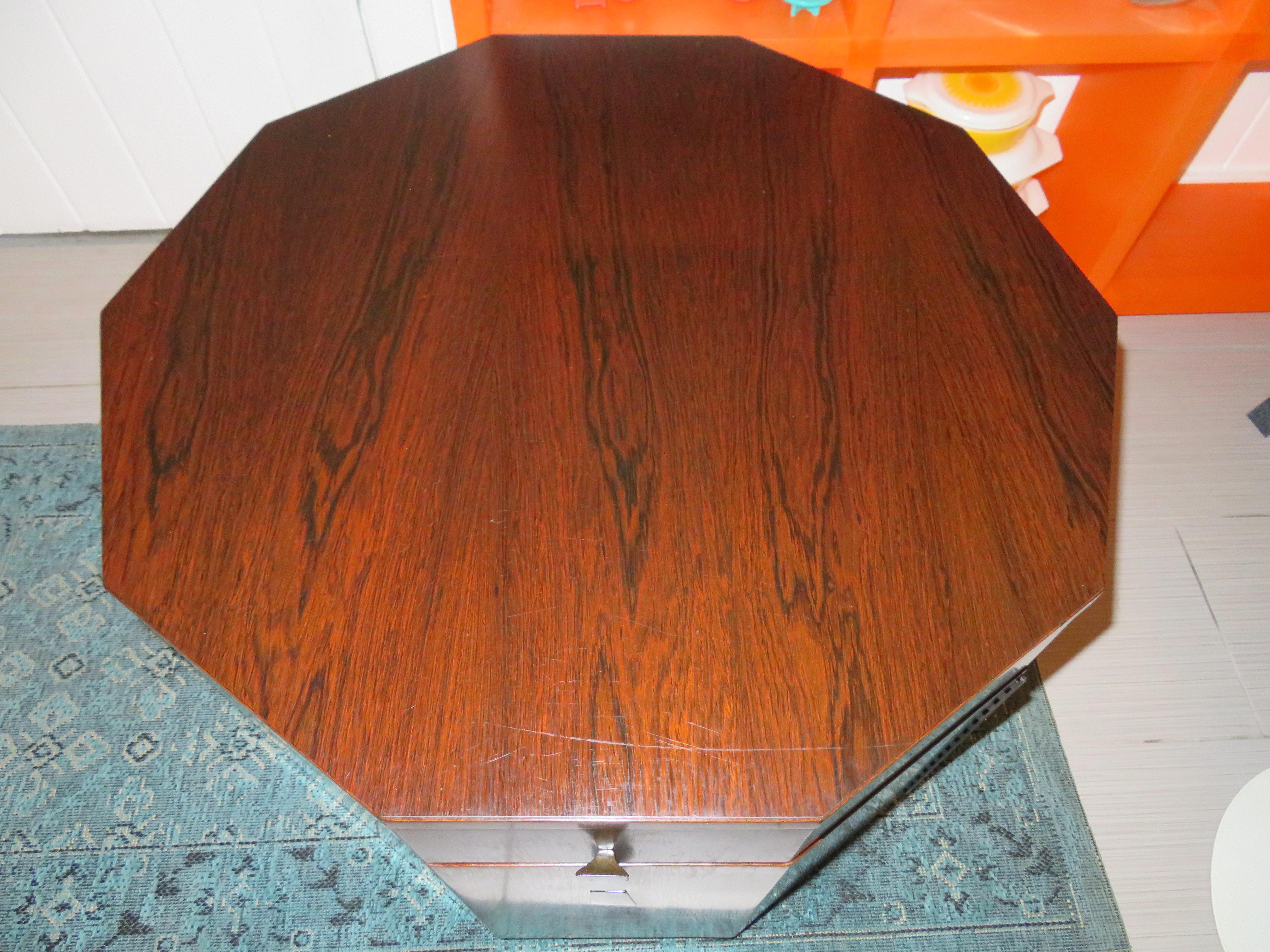 Magnificent Harvey Probber rosewood decagon bar lamp table. This piece is in wonderful vintage condition-possibly the nicest one we have ever seen in original condition. The rosewood is deep dark and richly grained-a true modern treasure!