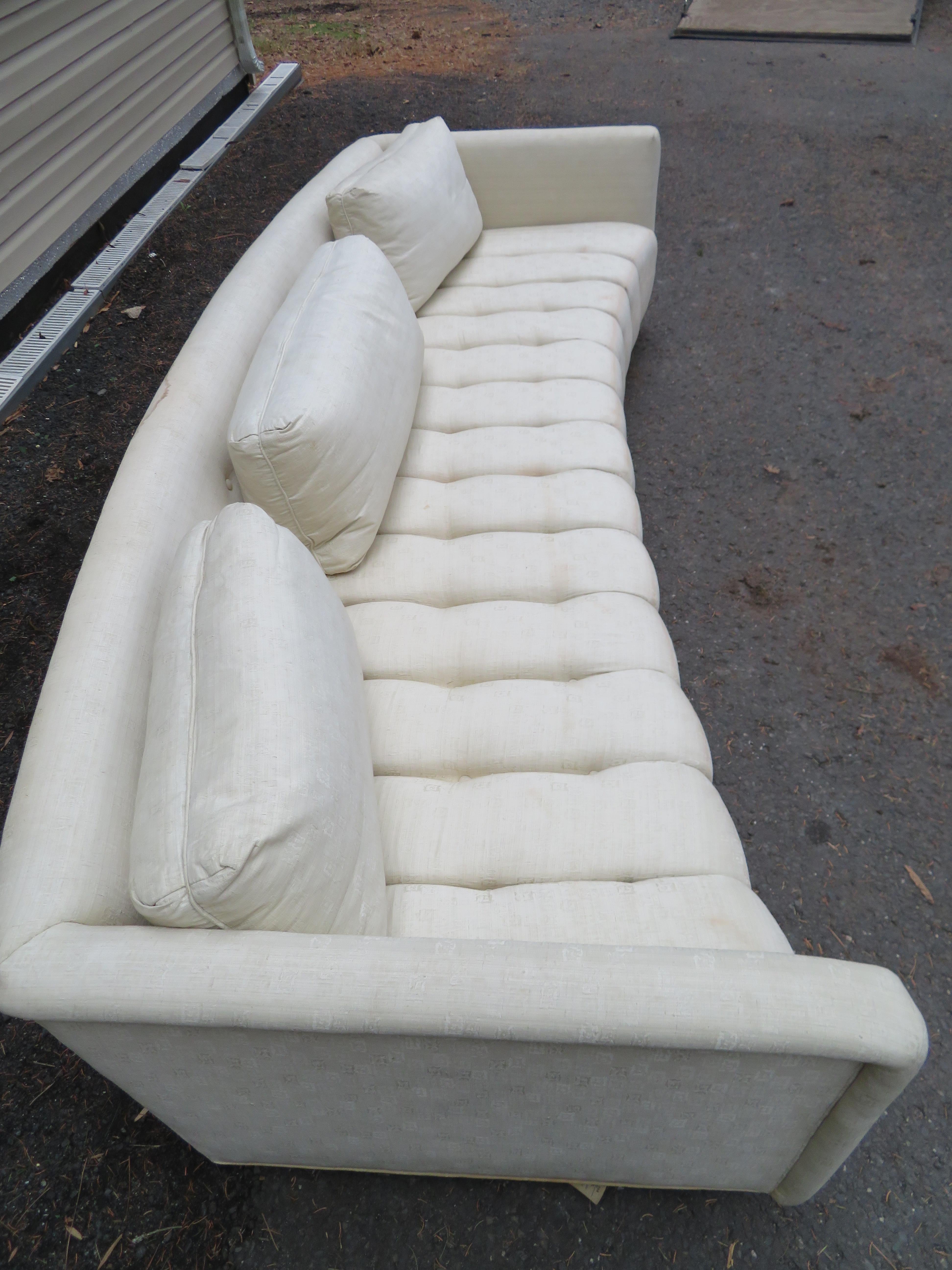 Mid-Century Modern Magnificent Harvey Probber Style Long Low Curved Four-Seat Sofa, Midcentury For Sale