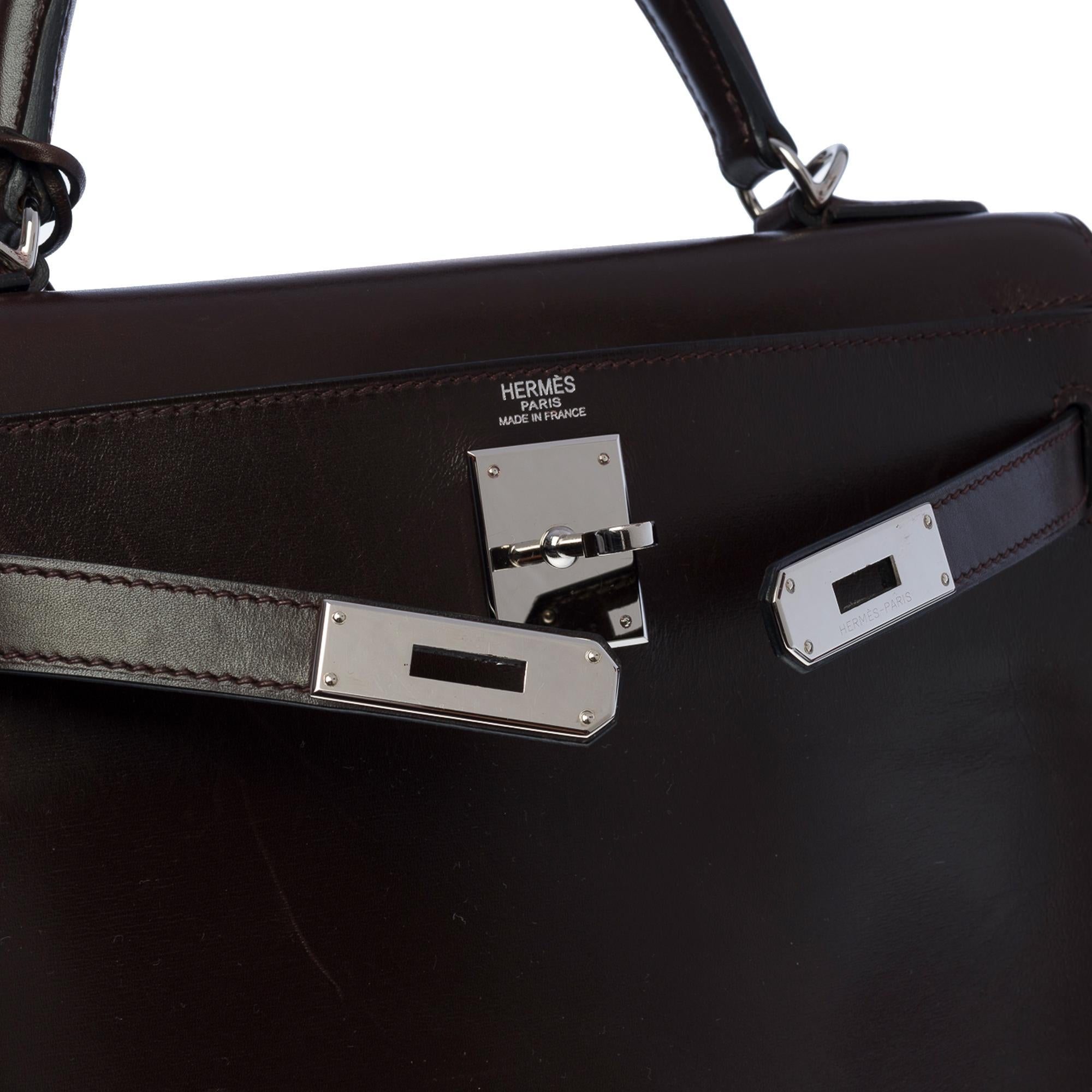 Magnificent Hermes Kelly 28 retourne handbag strap in Brown box calfskin, SHW In Excellent Condition In Paris, IDF