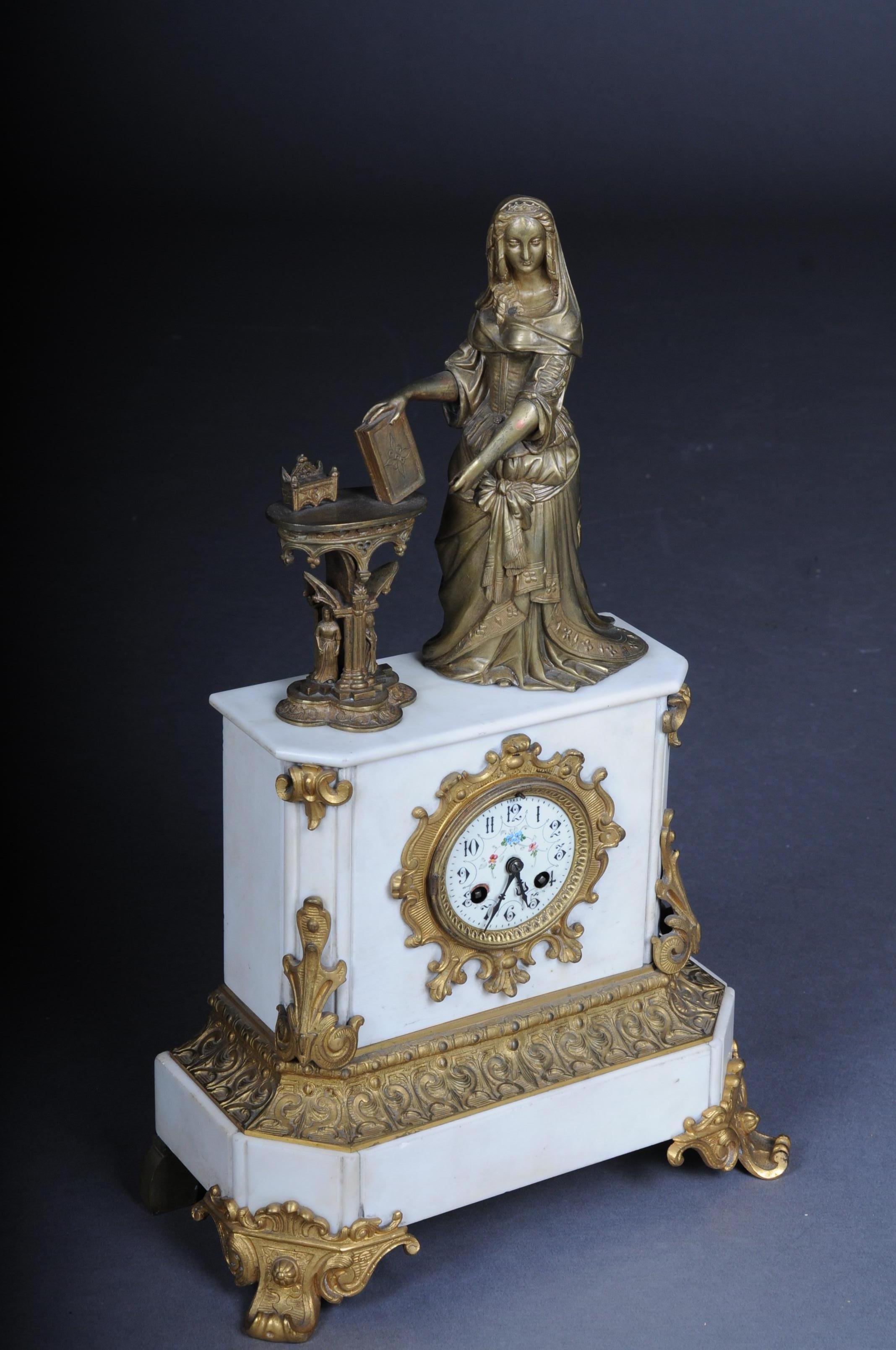 Magnifique horloge de cheminée ou pendule de cheminée de style historique datant d'environ 1890 en vente 4
