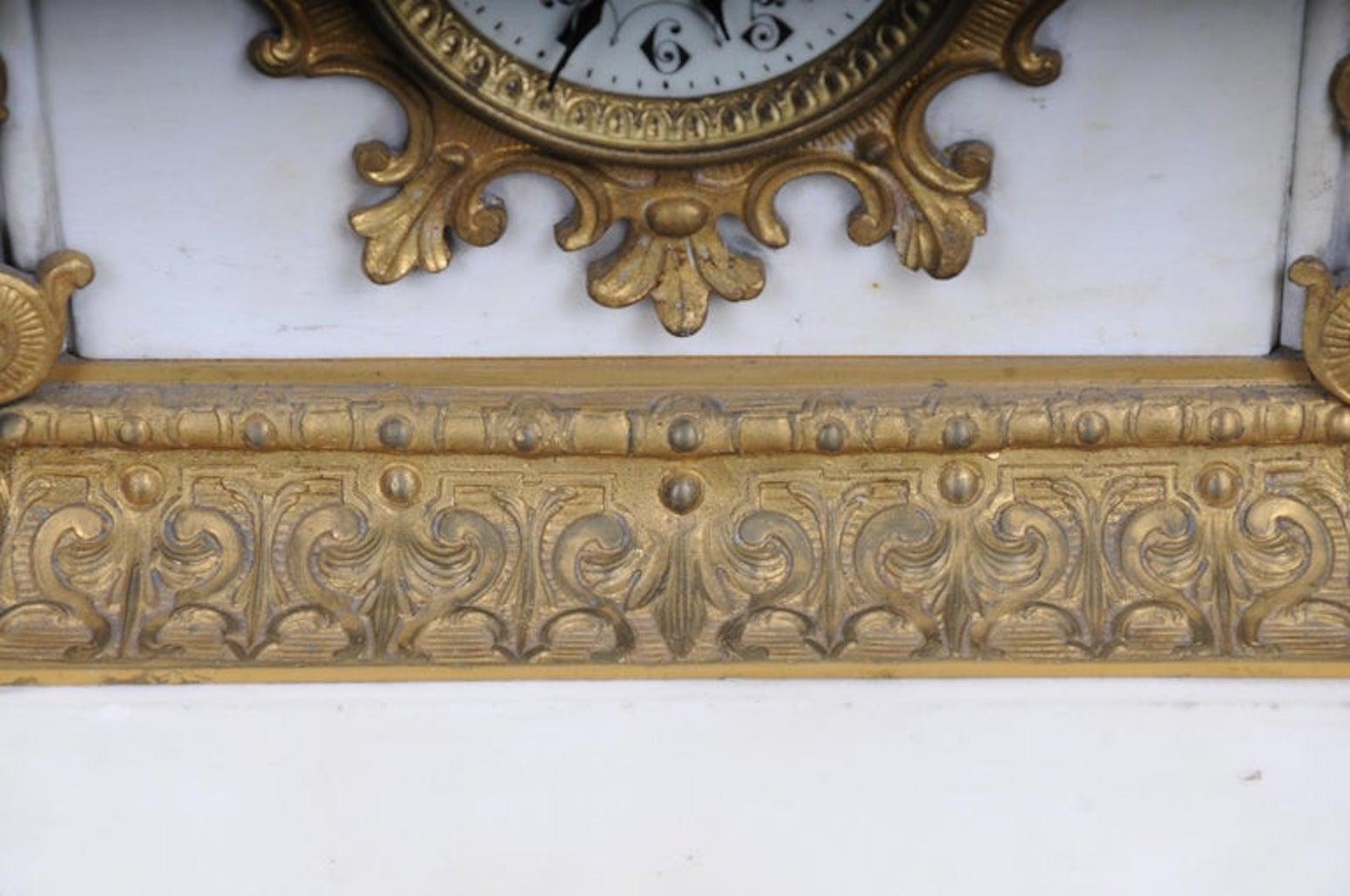 Magnifico orologio storico o orologio da caminetto del 1890 circa In condizioni buone in vendita a Berlin, DE