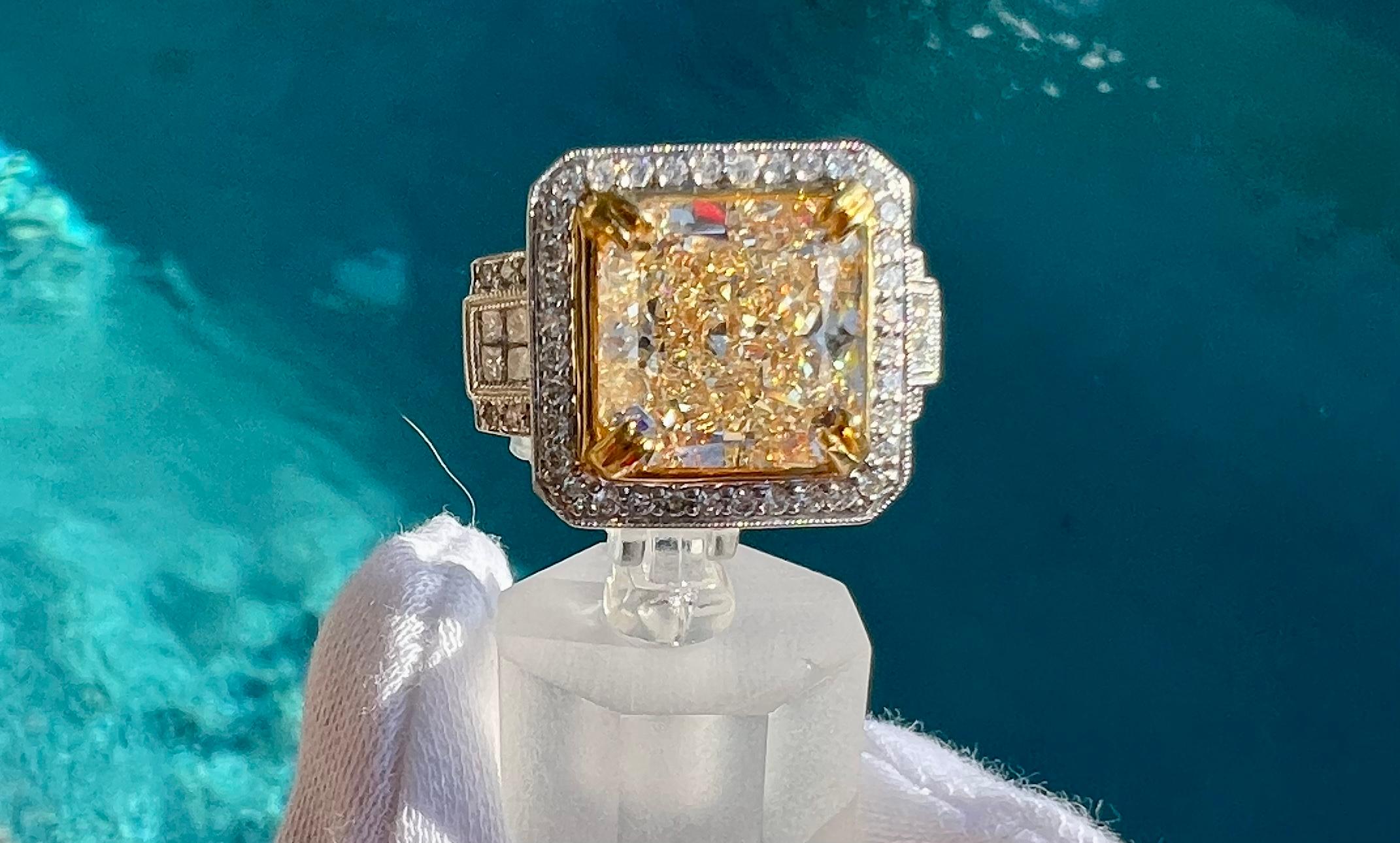 Contemporary Magnificent Huge 10.35 Carat Fancy Yellow Radiant Cut Diamond Ring