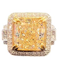 Magnificent Huge 10.35 Carat Fancy Yellow Radiant Cut Diamond Ring