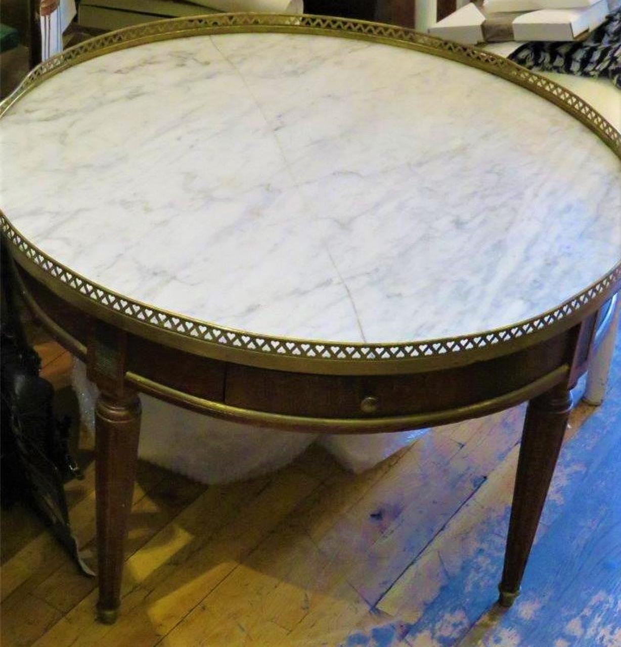 20th Century  Magnificent Important 1920s Deco Jansen Style Round White Marble Drawer Table For Sale