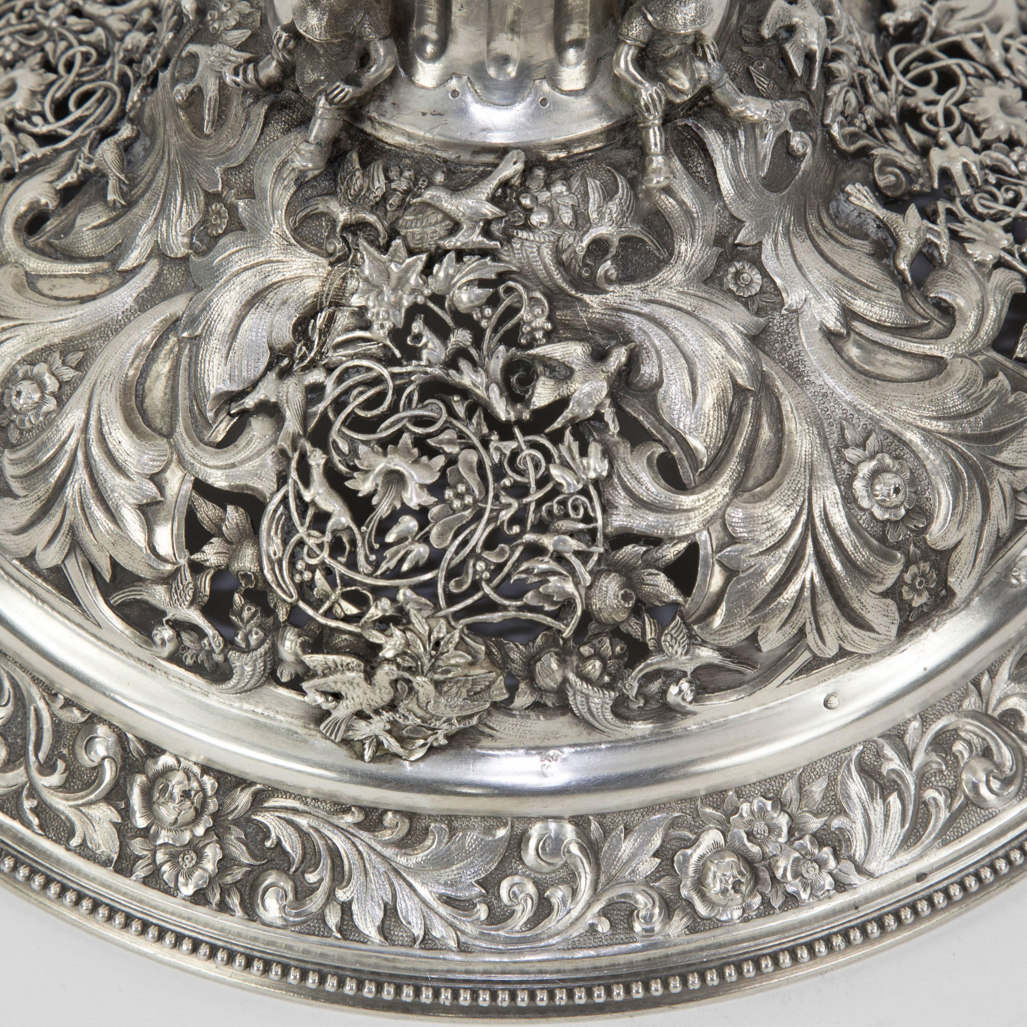 Prächtige, bedeutende, antike, große, mit Silber überzogene Silberkette im Angebot 5