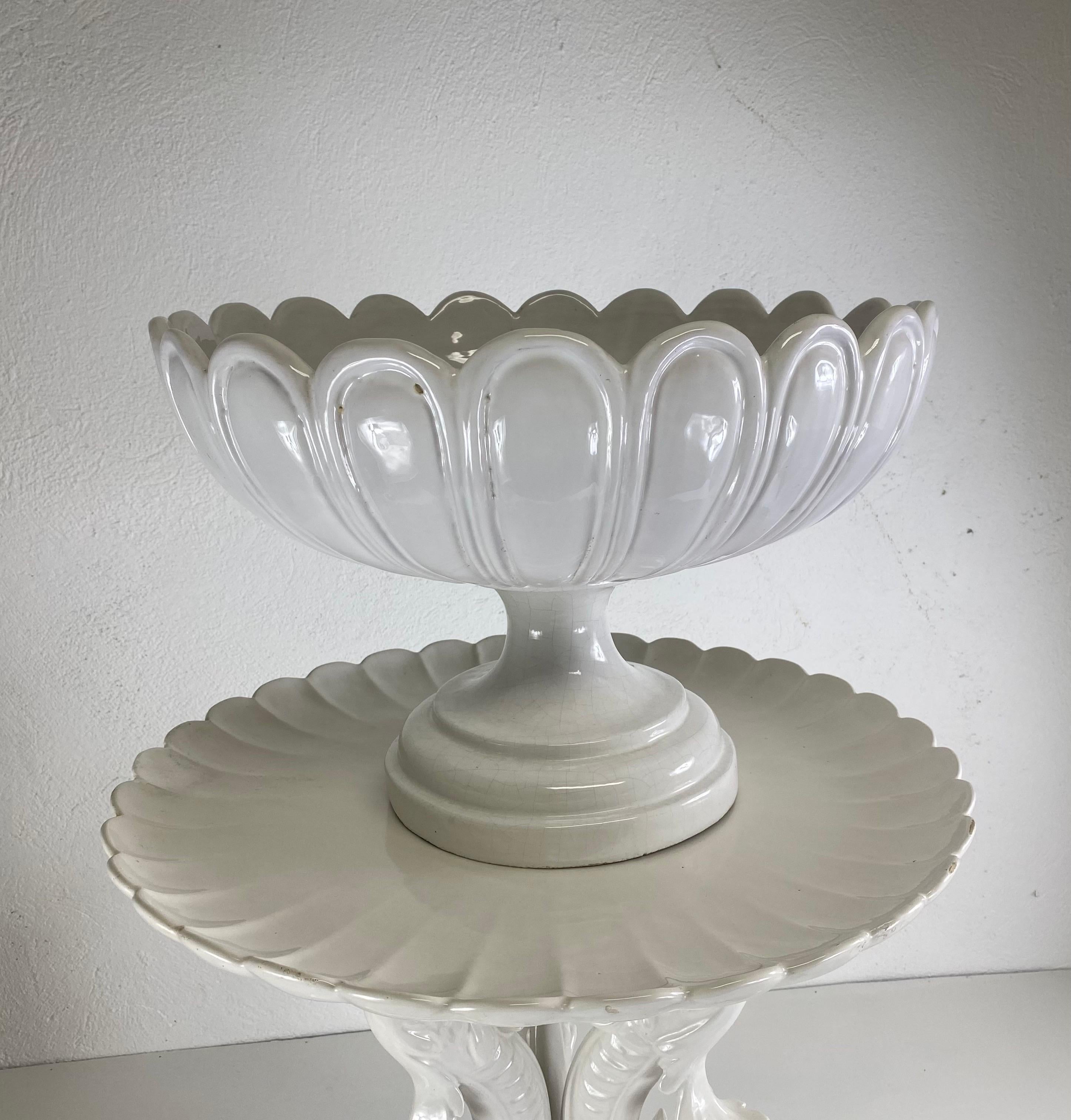 Magnifique jardinière sculpturale italienne de style rococo blanc de chin en vente 4