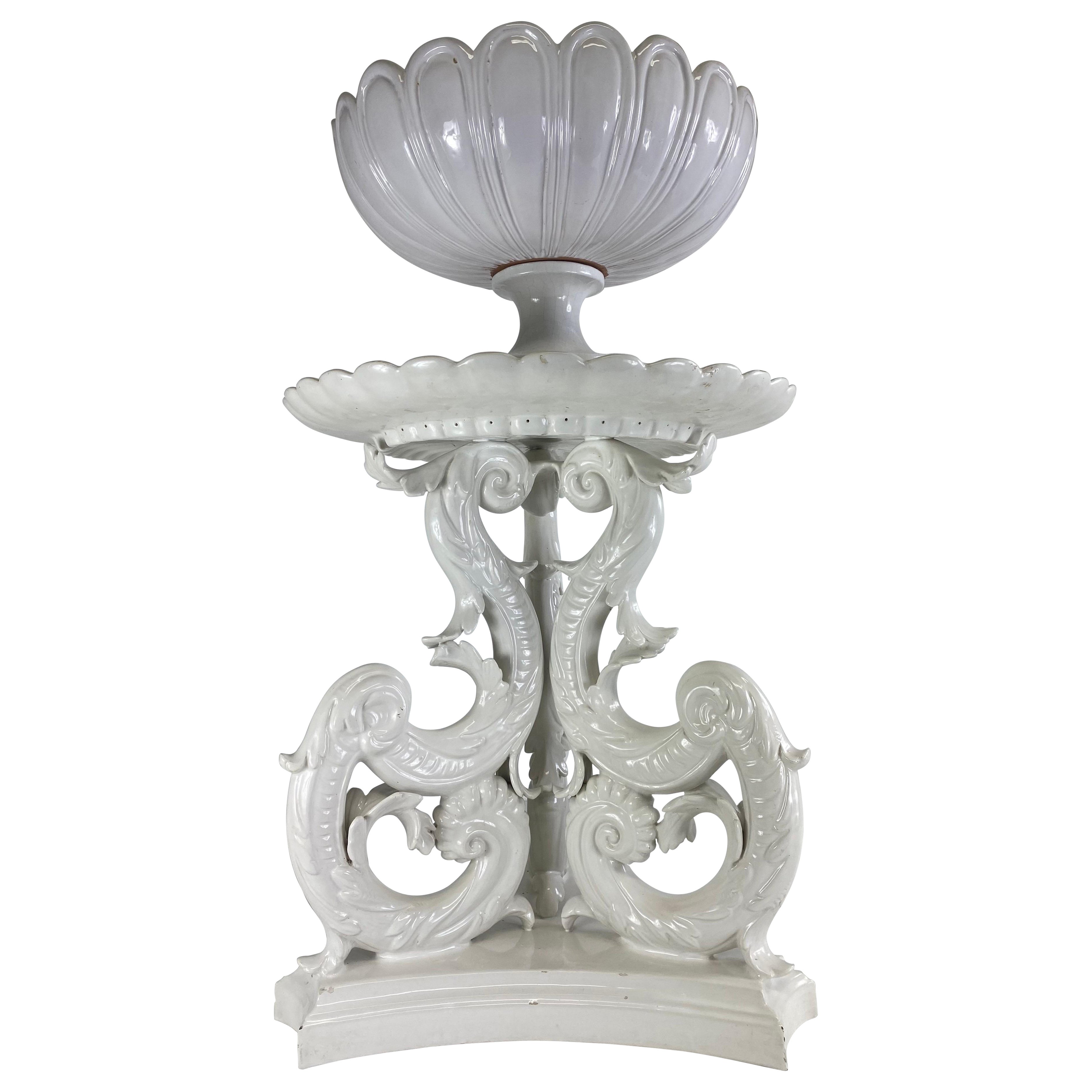 Magnifique jardinière sculpturale italienne de style rococo blanc de chin en vente