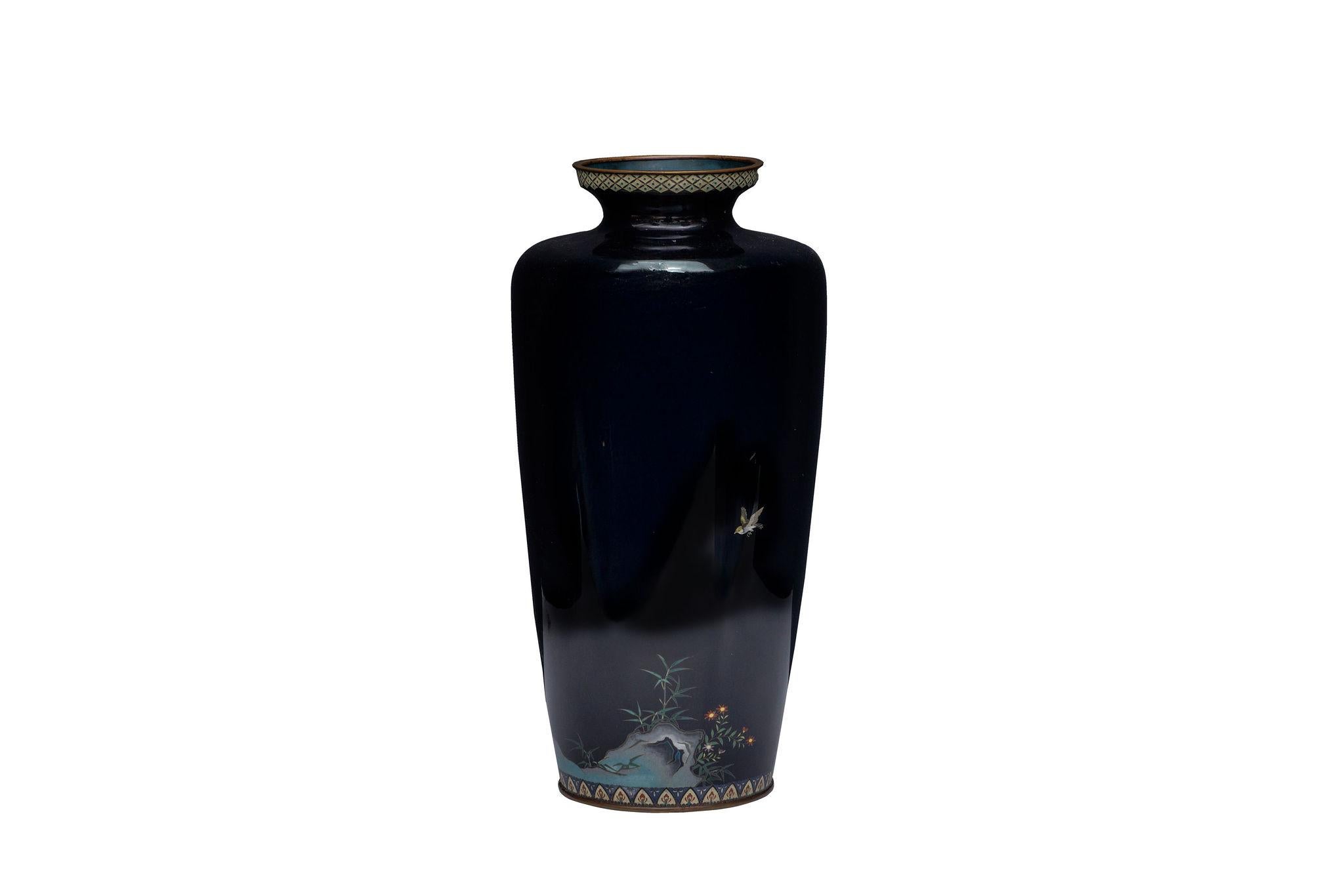 Magnificent Japanese Meiji Cloisonné Enamel Vase with Pheasants, Inaba Co. In Good Condition For Sale In Queens, NY