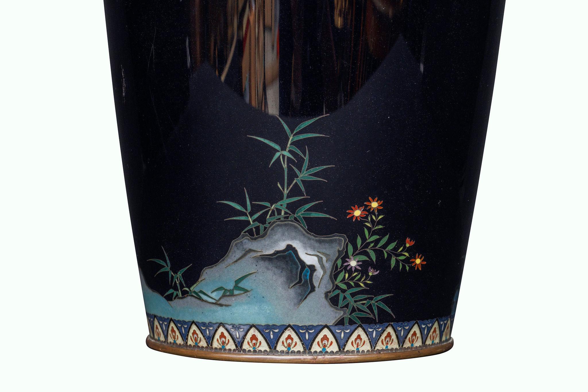 Magnificent Japanese Meiji Cloisonné Enamel Vase with Pheasants, Inaba Co. For Sale 2