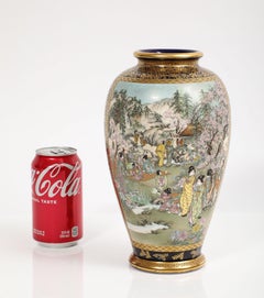 Magnificent Kinkozan Cobalt Blue hand-painted Satsuma vase, Meiji Period, signed