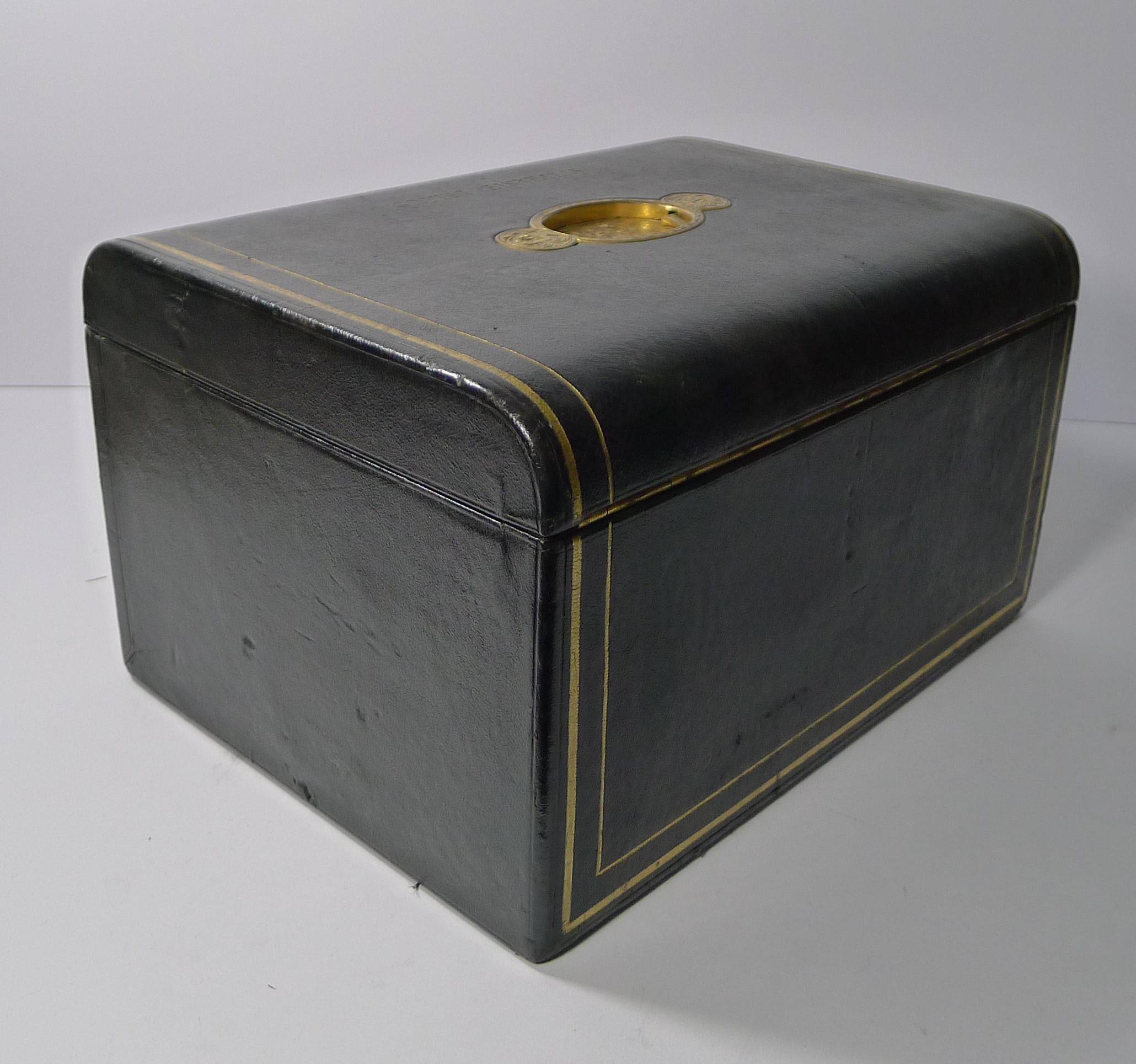 Magnificent Large Antique English Leather Jewellery Box, circa 1870 4
