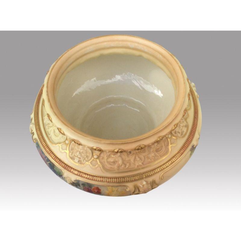 English Magnificent Large Antique Royal Worcester Jardiniere Painted on Ivory Ground For Sale