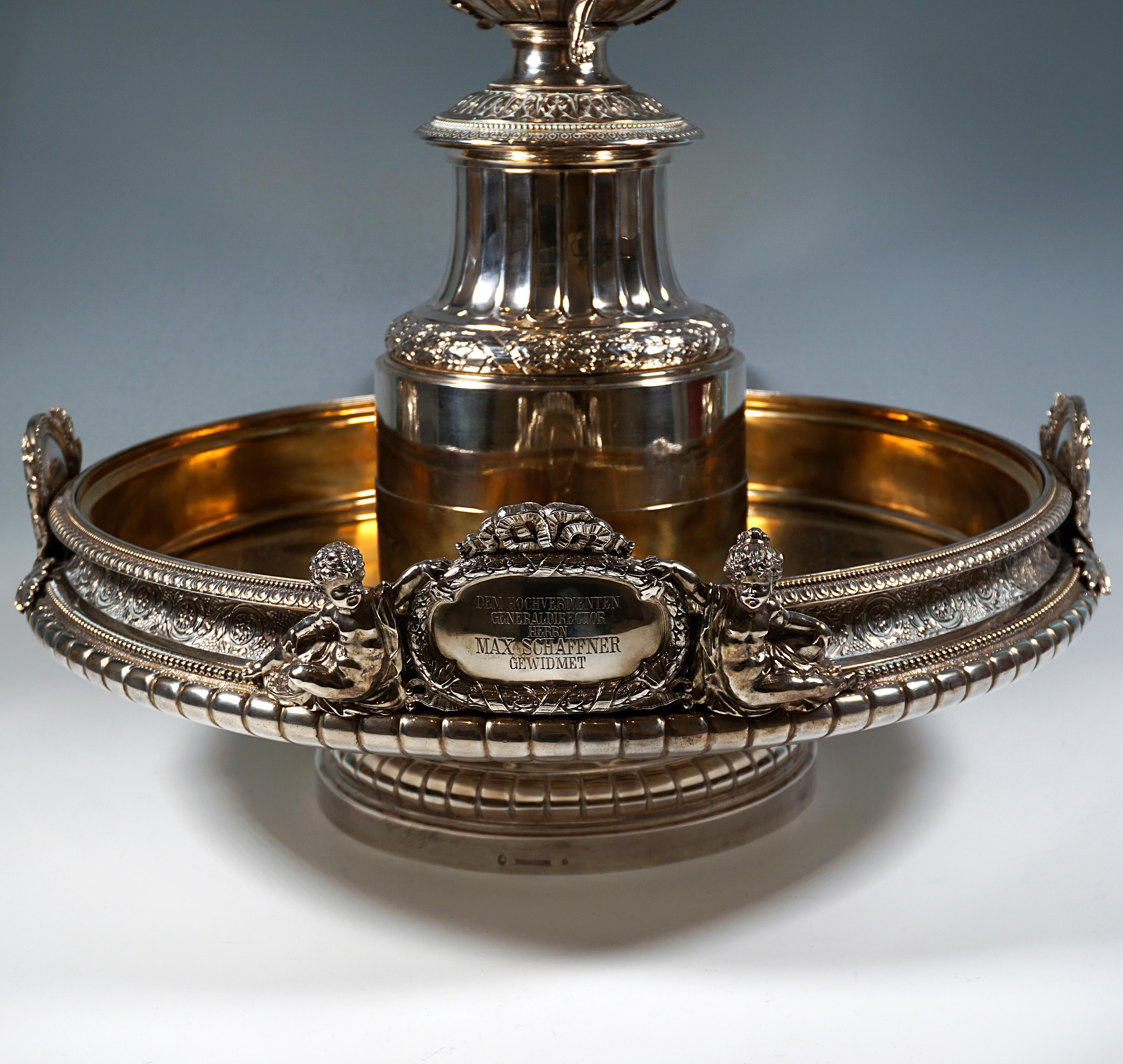 Magnífico centro de mesa grande de plata Art Nouveau, de J.C. Klinkosch Viena, 1884 en venta 6