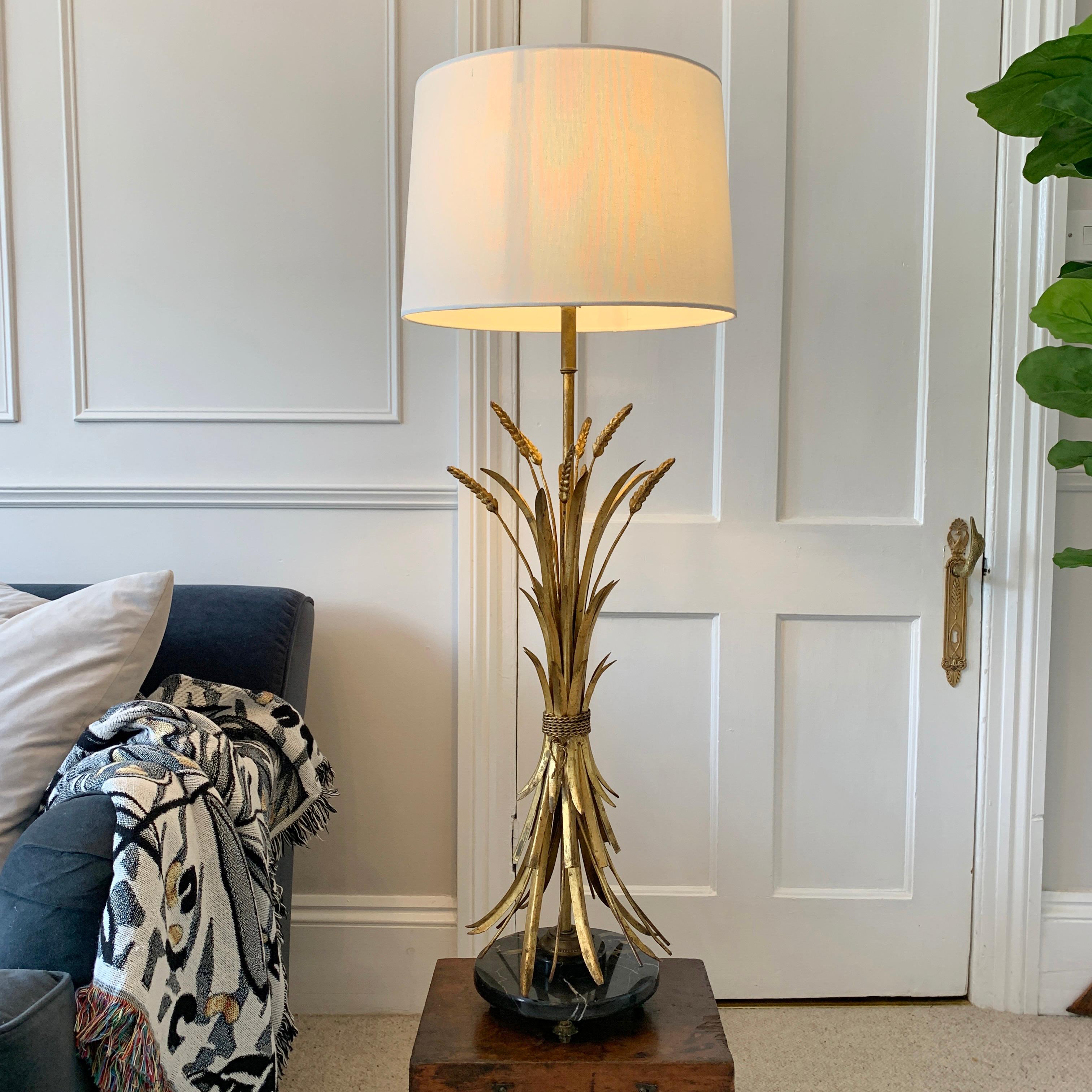 Large Gold Italian Wheat Sheaf Table Lamp on Marble Base For Sale 4