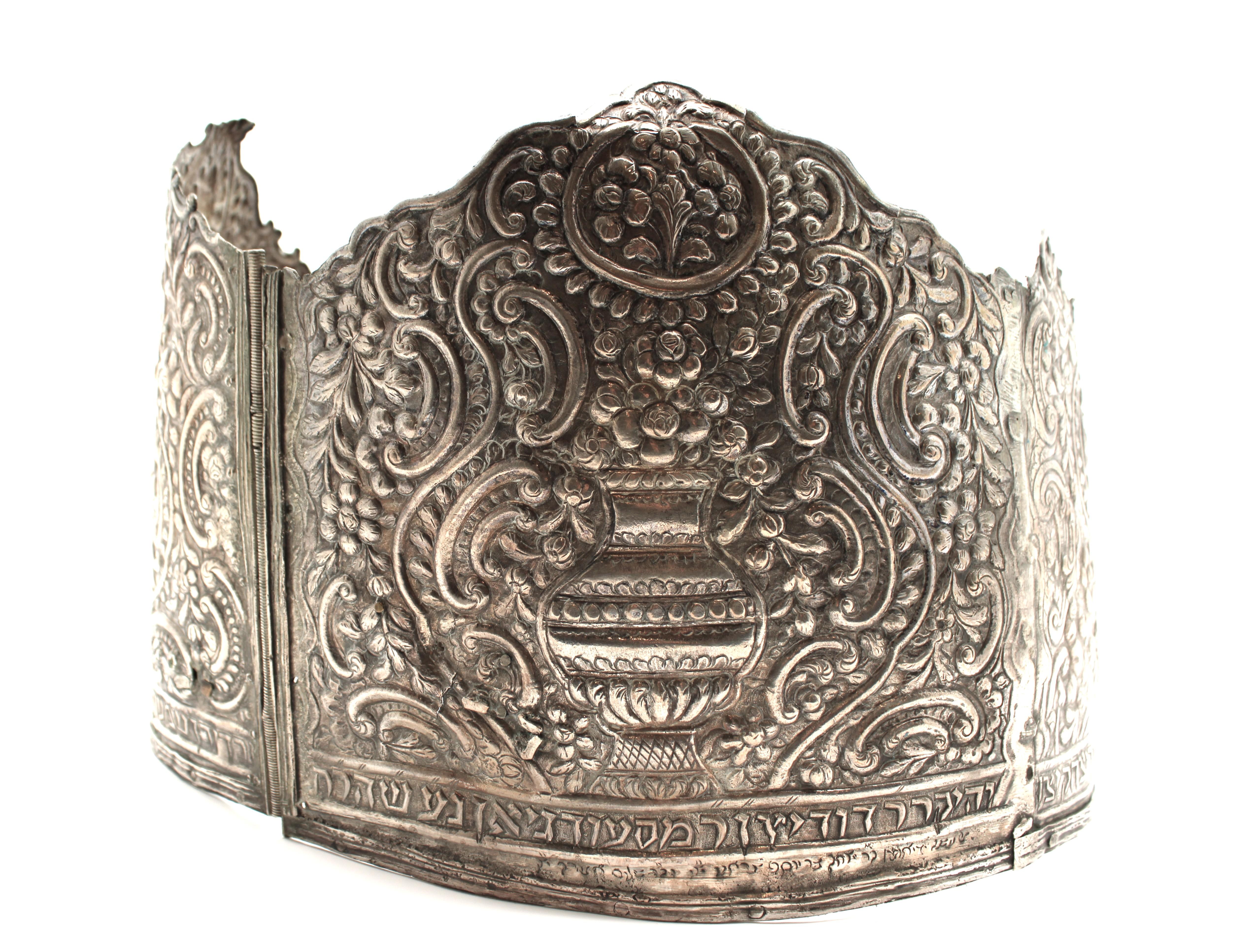 Prächtige große silberne Tora-Krone - Algerien oder Libyen, 1845 (Silber) im Angebot