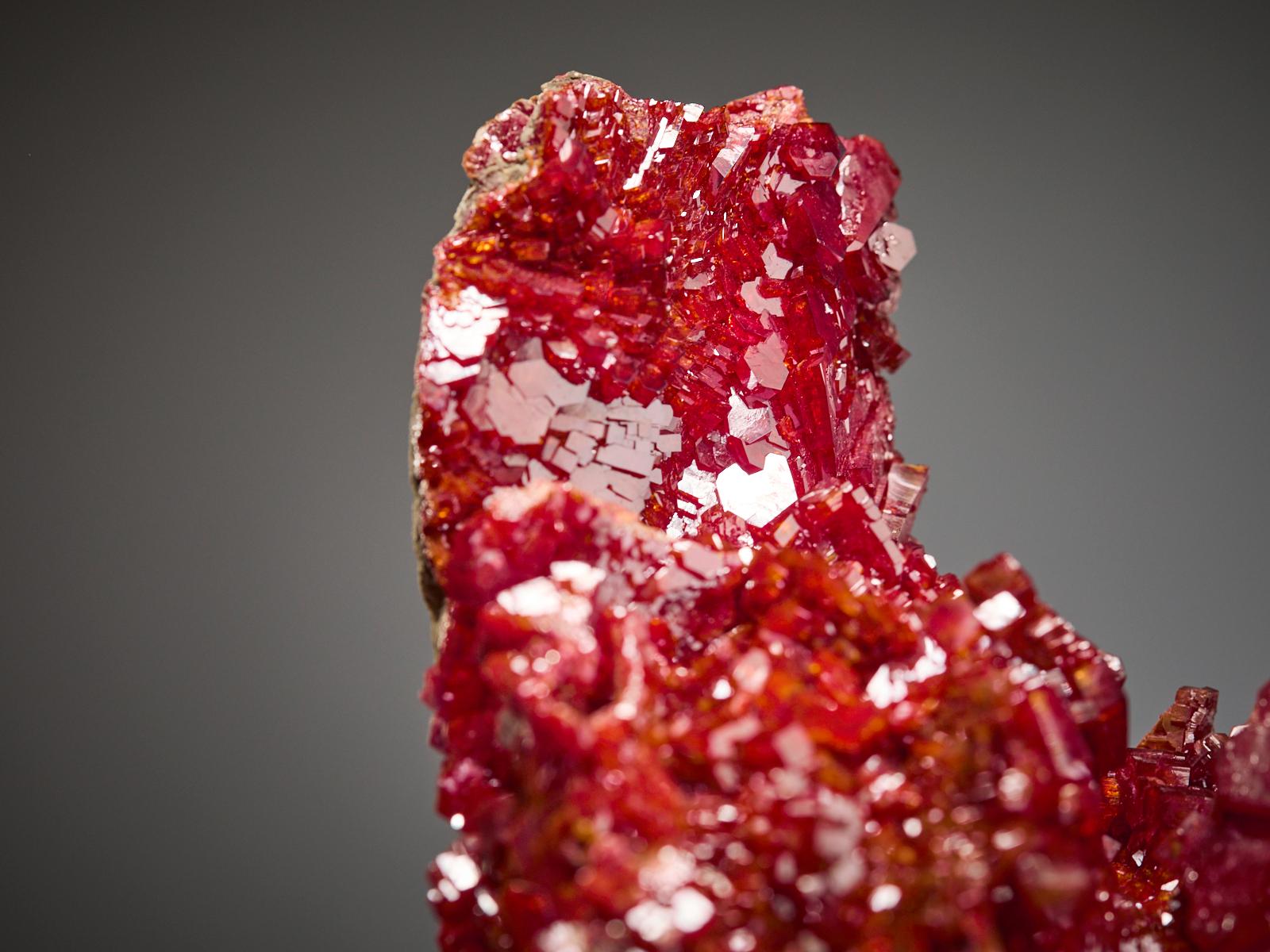 Magnificent Large Vanadinite im Angebot 5