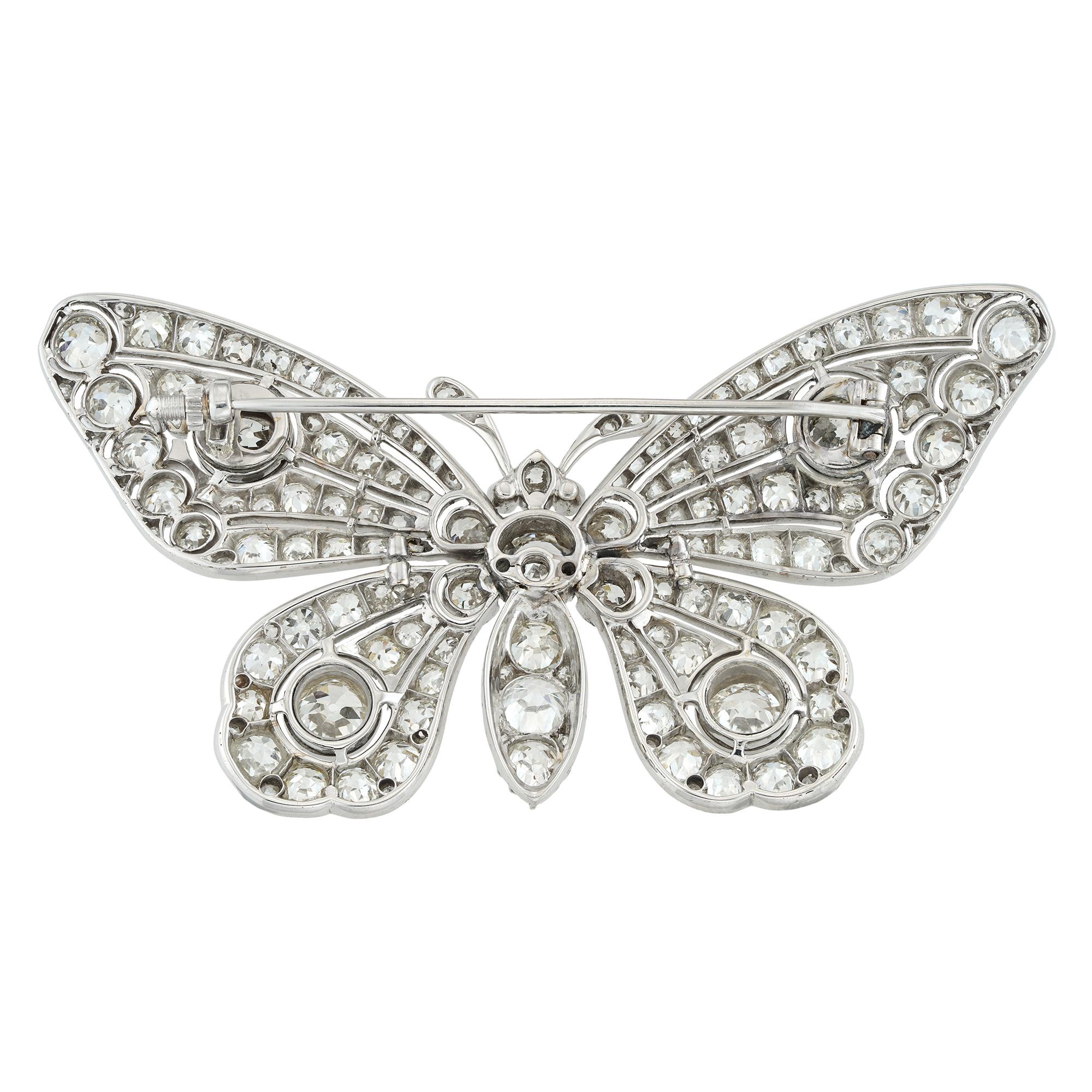 Magnifique broche papillon sertie de diamants de la fin de l'époque victorienne Bon état - En vente à London, GB
