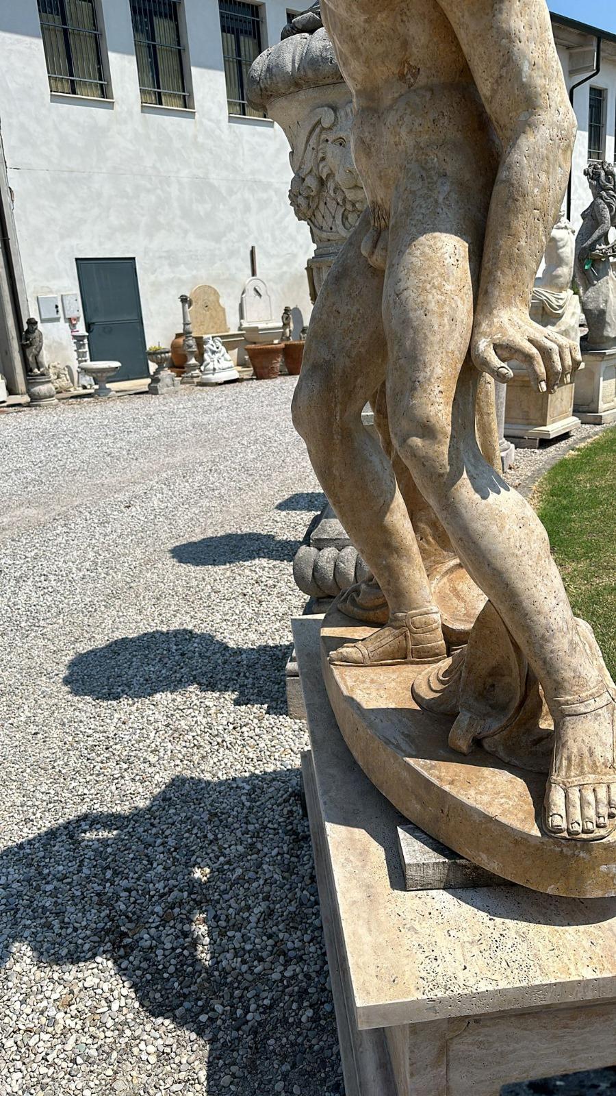Magnífica escultura de mármol a tamaño natural de Italia 180 CM en venta 4