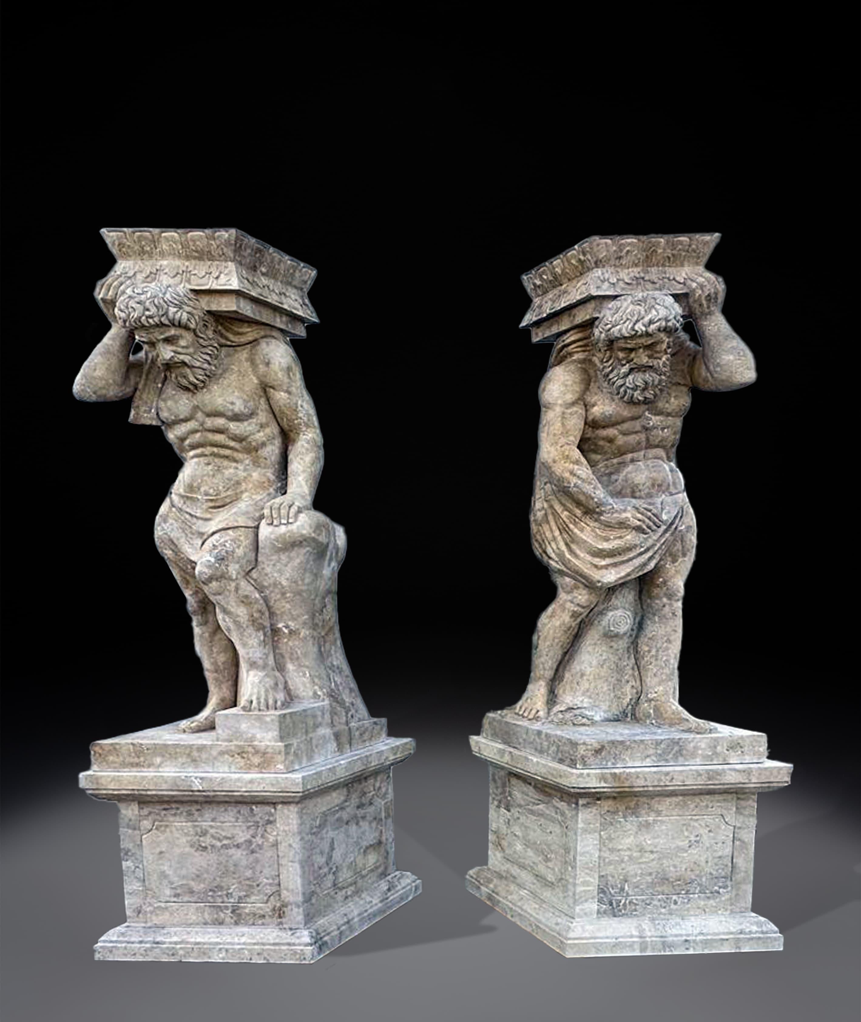 Magnifica scultura in marmo a grandezza naturale dall'Italia 200 CM COPPIA DI CARIATIDI in vendita 6
