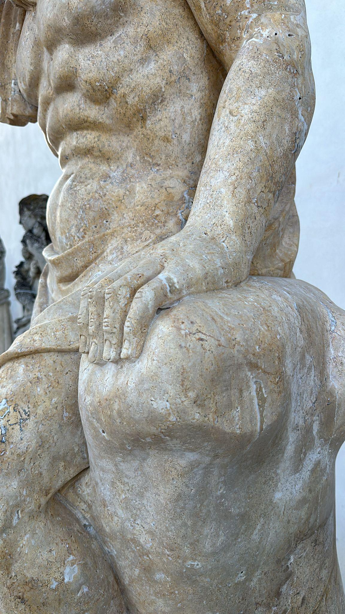 Marmo Magnifica scultura in marmo a grandezza naturale dall'Italia 200 CM COPPIA DI CARIATIDI in vendita