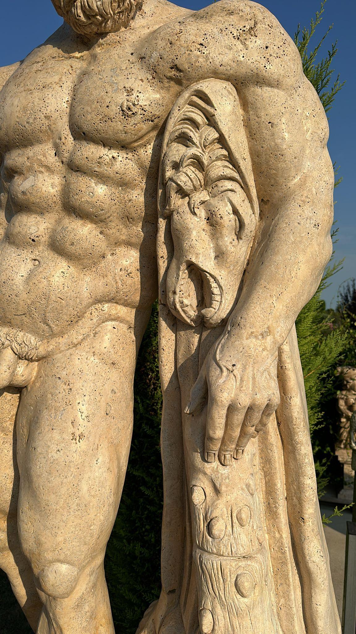 Marmo Magnifica scultura in marmo a grandezza naturale dall'Italia 240 CM HERCULE in vendita