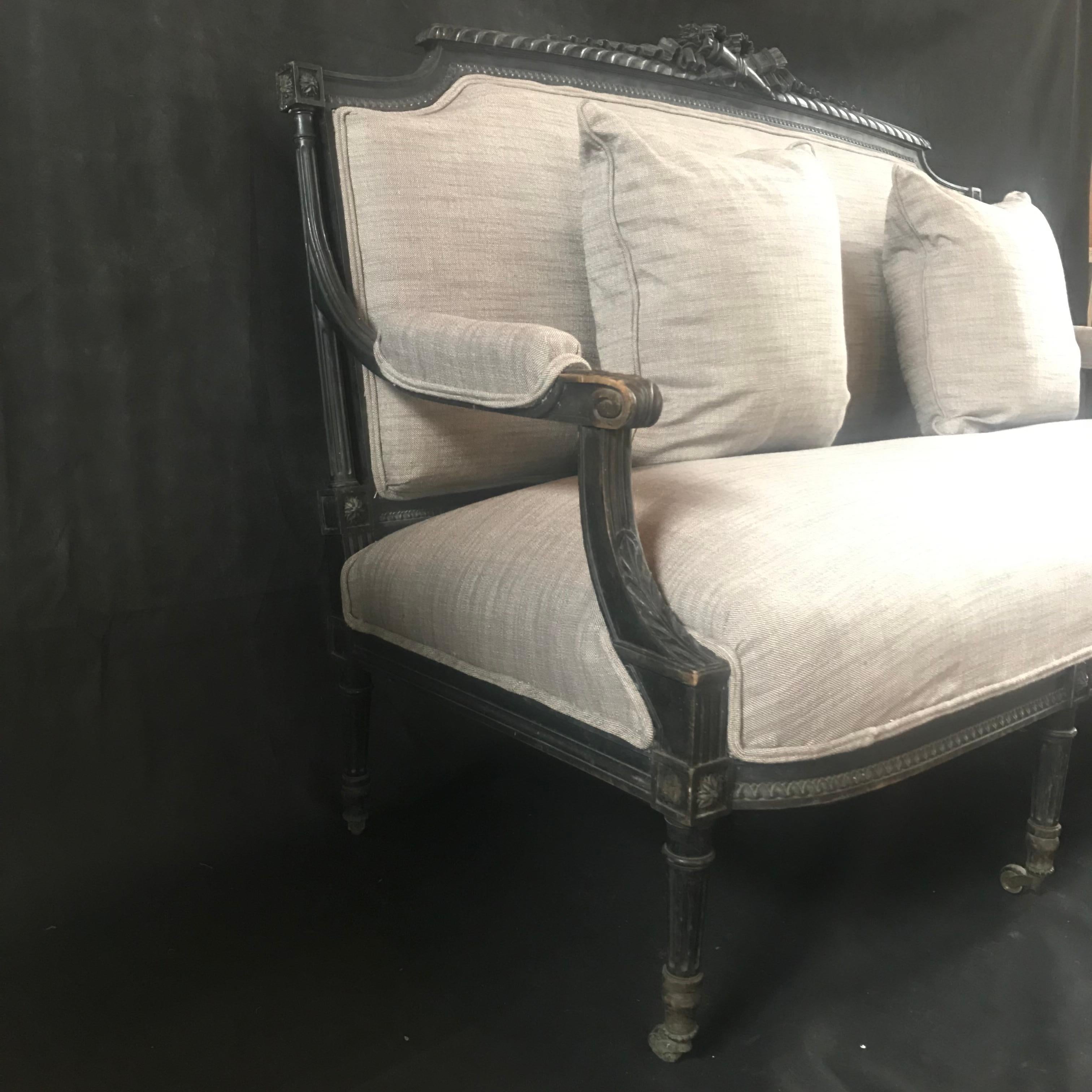 Magnificent Louis XVI Carved Wood and Linen Sofa For Sale 3