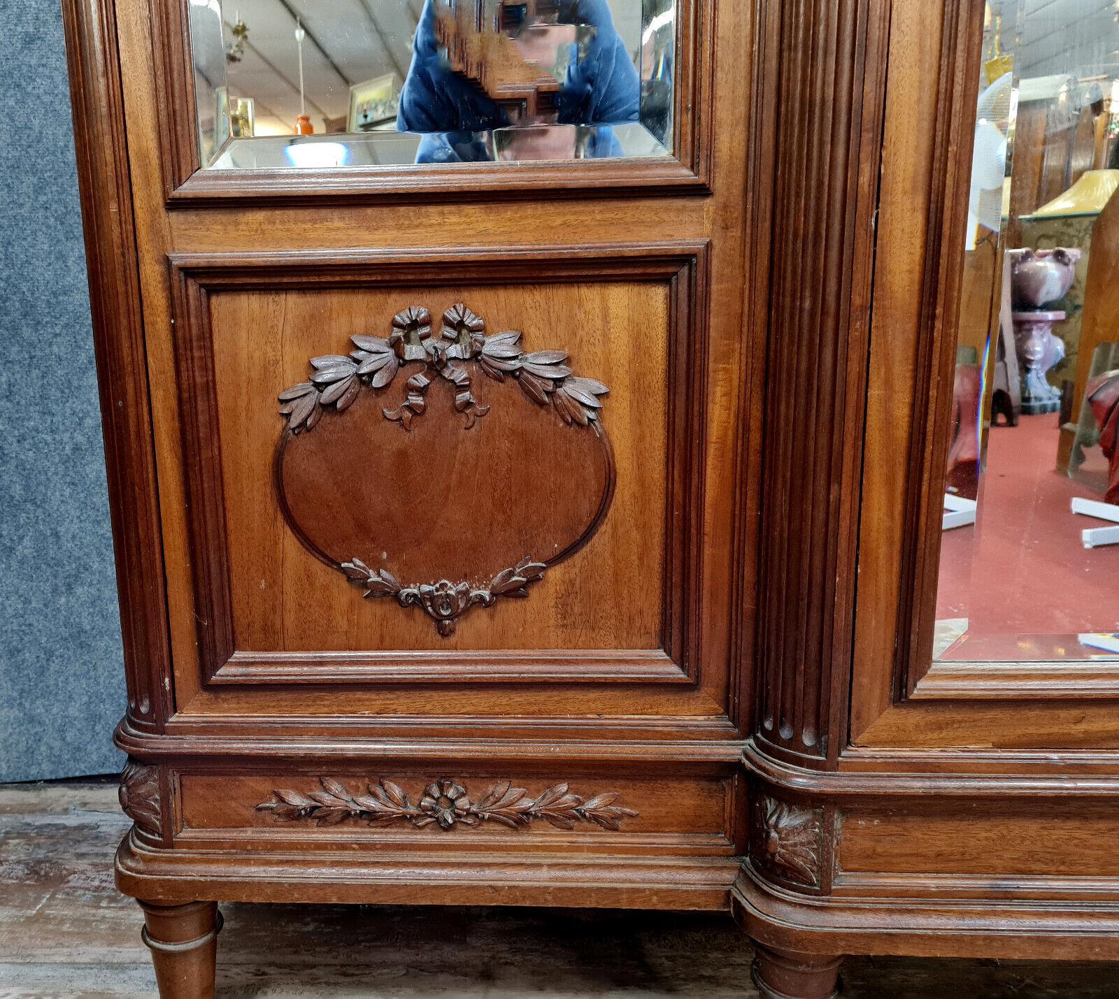 Mid-19th Century Magnificent Louis XVI Mahogany Breakfront Bookcase from the 1850s -1X48 For Sale