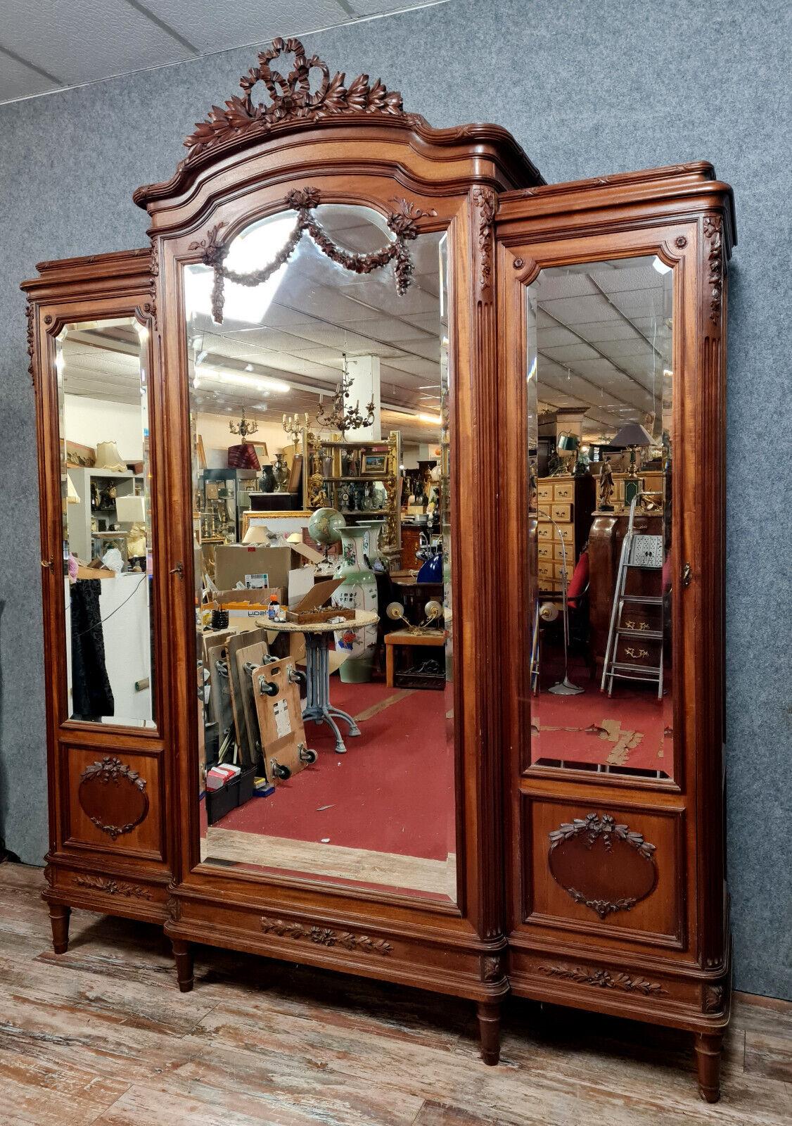 Magnificent Louis XVI Mahogany Breakfront Bookcase from the 1850s -1X48 For Sale 3