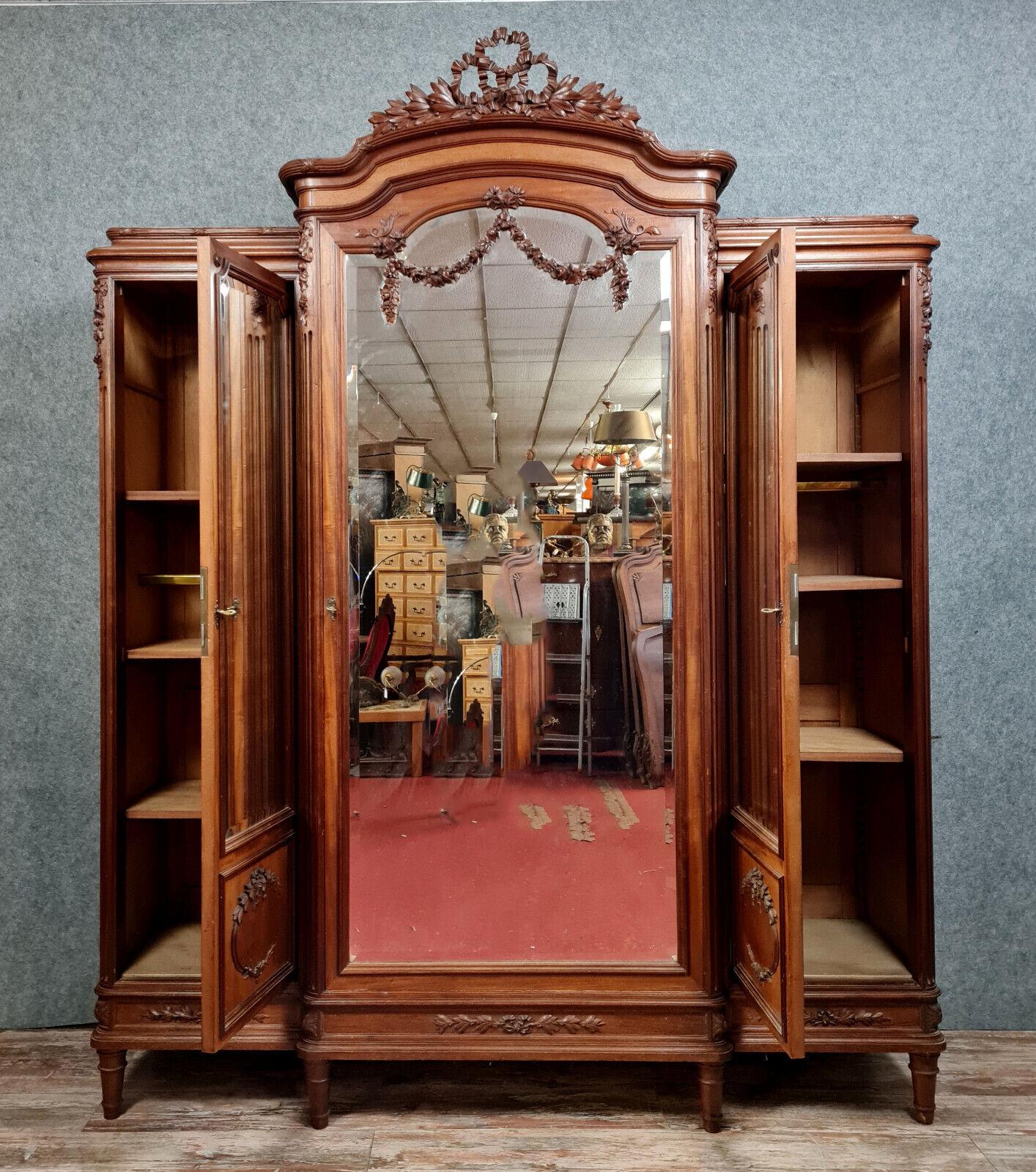 Magnificent Louis XVI Mahogany Breakfront Bookcase from the 1850s -1X48 For Sale 4