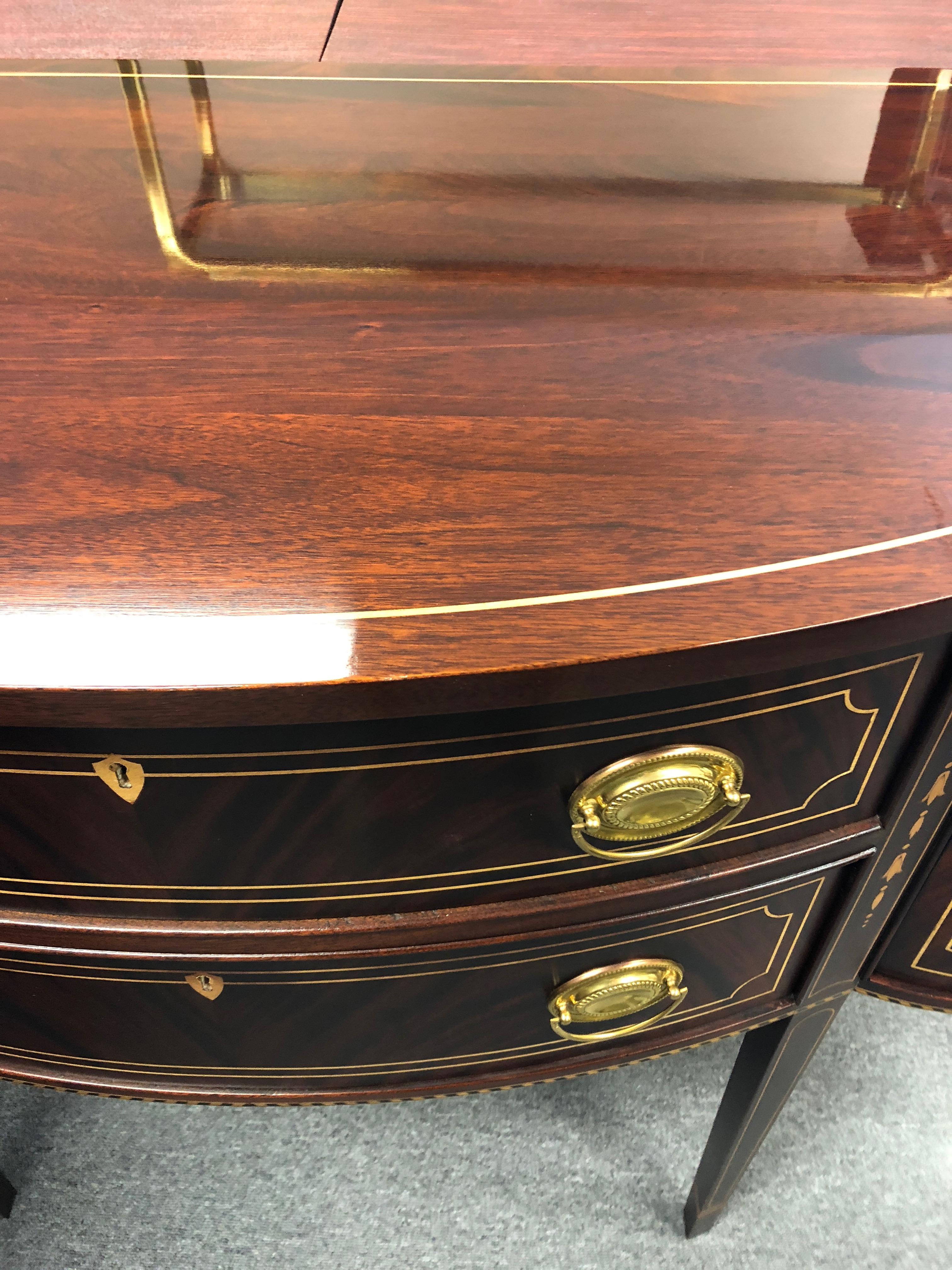 Magnificent Mahogany Stickley Serpentine Sideboard with Satinwood Inlay 3